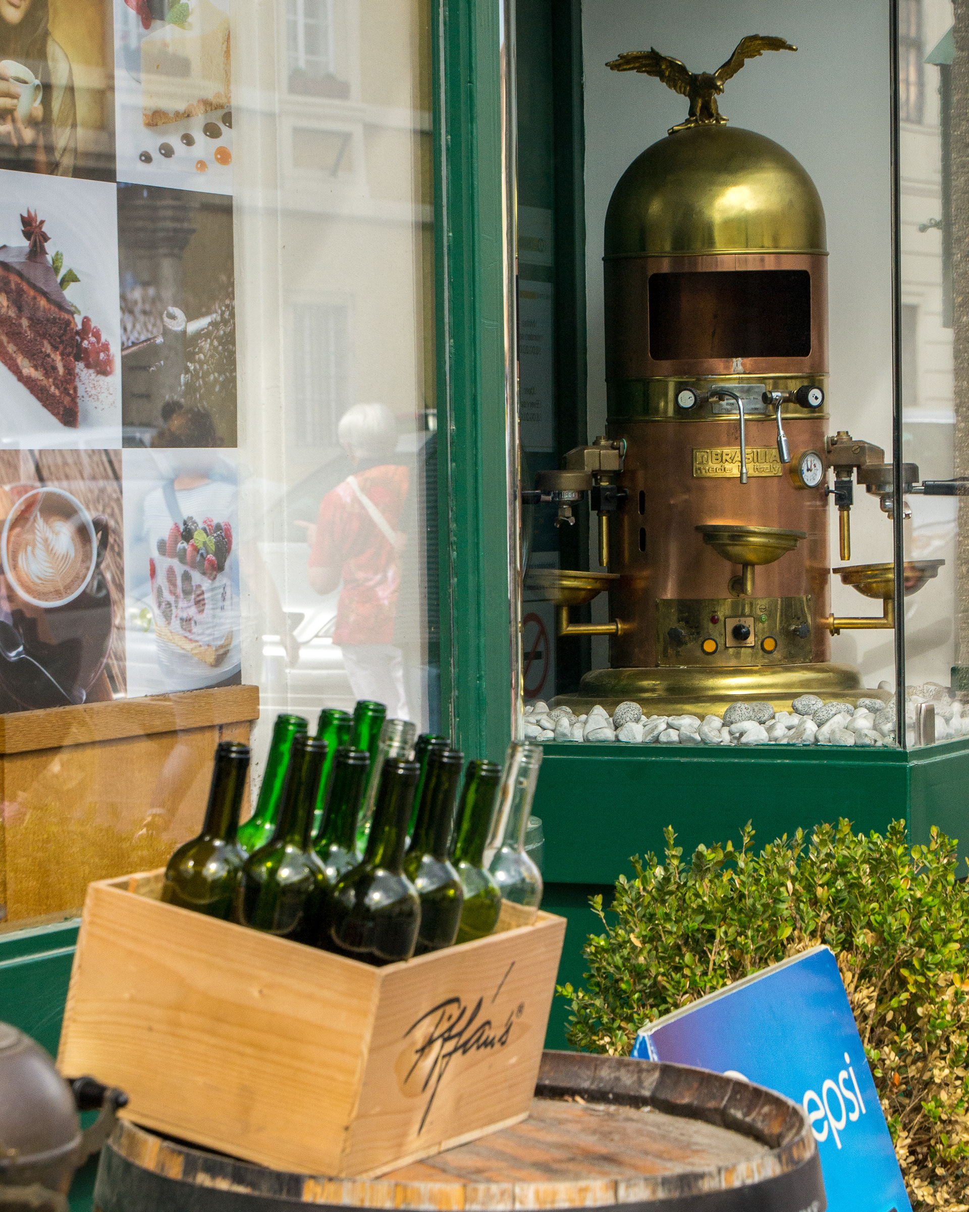 A classic for sale.......Belle Epoque Expresso Machine by Brasilia.