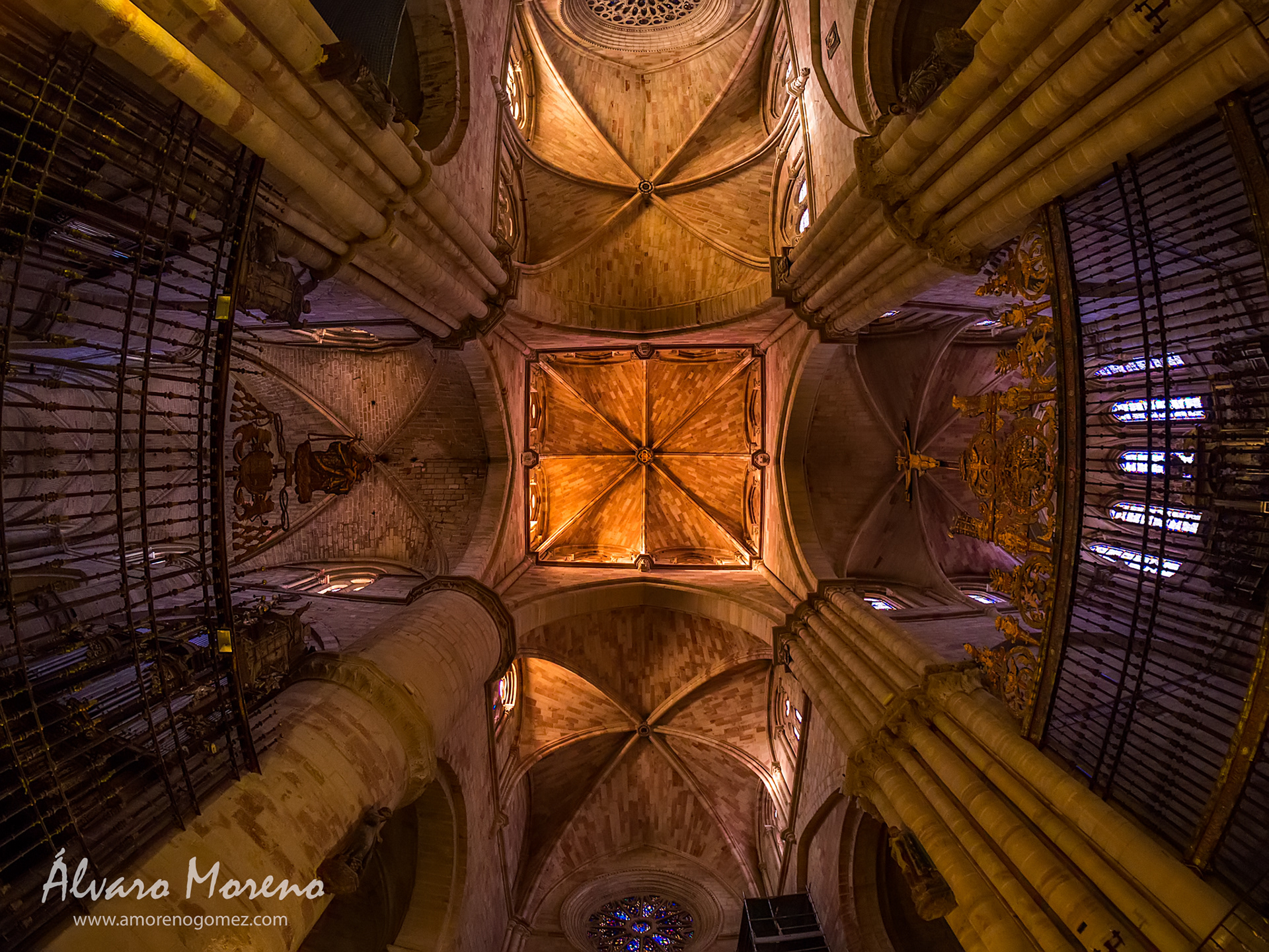 Crucero de la Catedral de Santa María de Sigüenza. Crossing of the Cathedral of Santa María de Sigüenza.