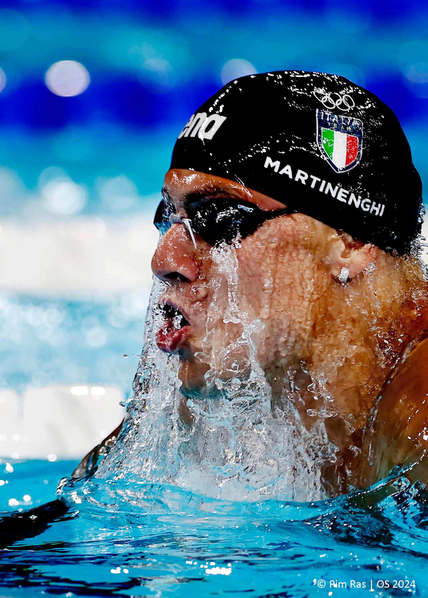 Olympische Spelen 2024 ParijsFinales zwemmen zondagWinnaar op de 100 meter schoolslag Nicolo MartinenghiFoto ; Pim Ras