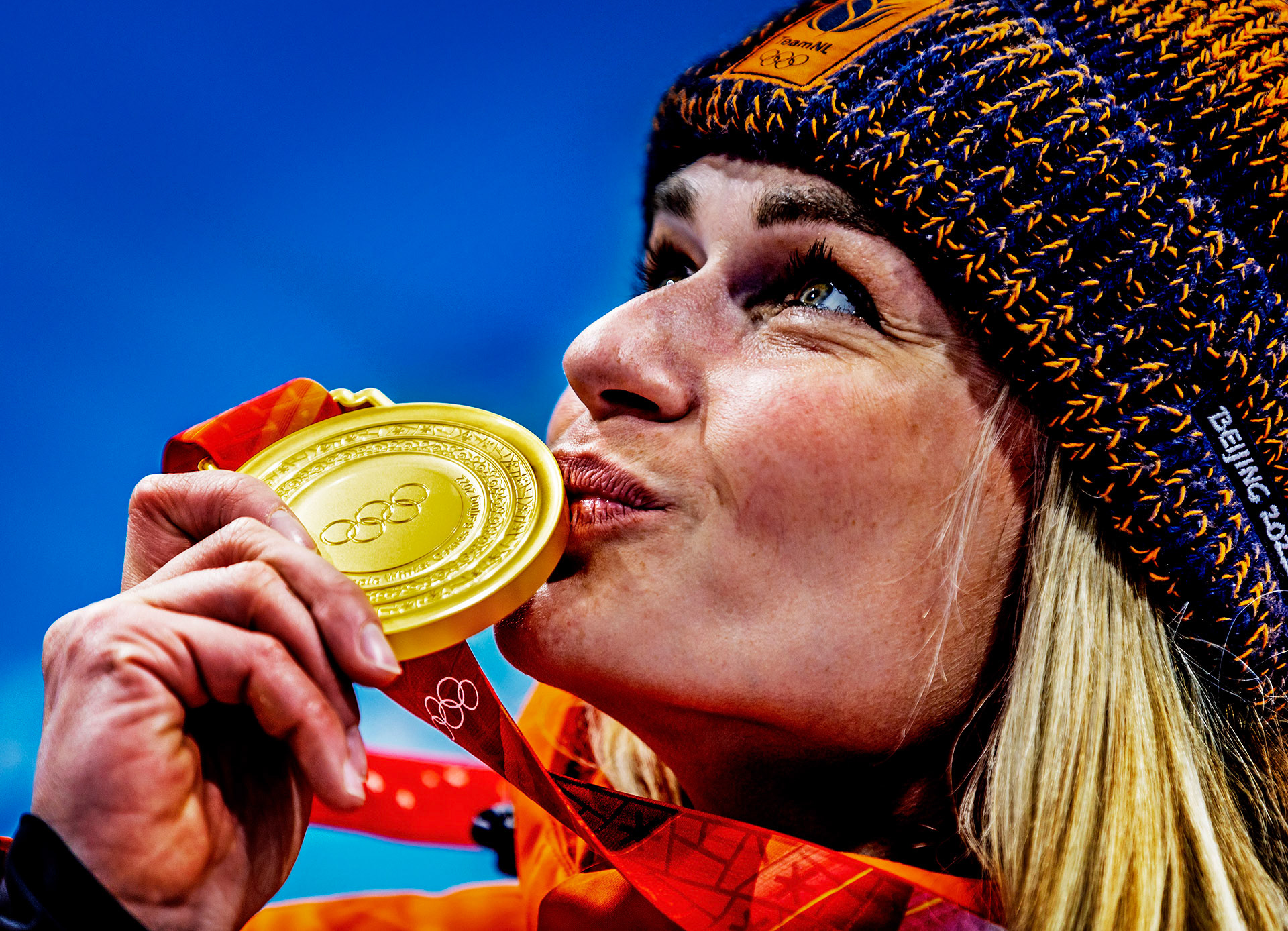 De gouden race van Irene Schouten op de mass-start. De actie, de sprint, de finish, de ontlading en de tranen met Jillert Anema en de gouden medaille op Medal Plaza.Foto: Pim Ras
