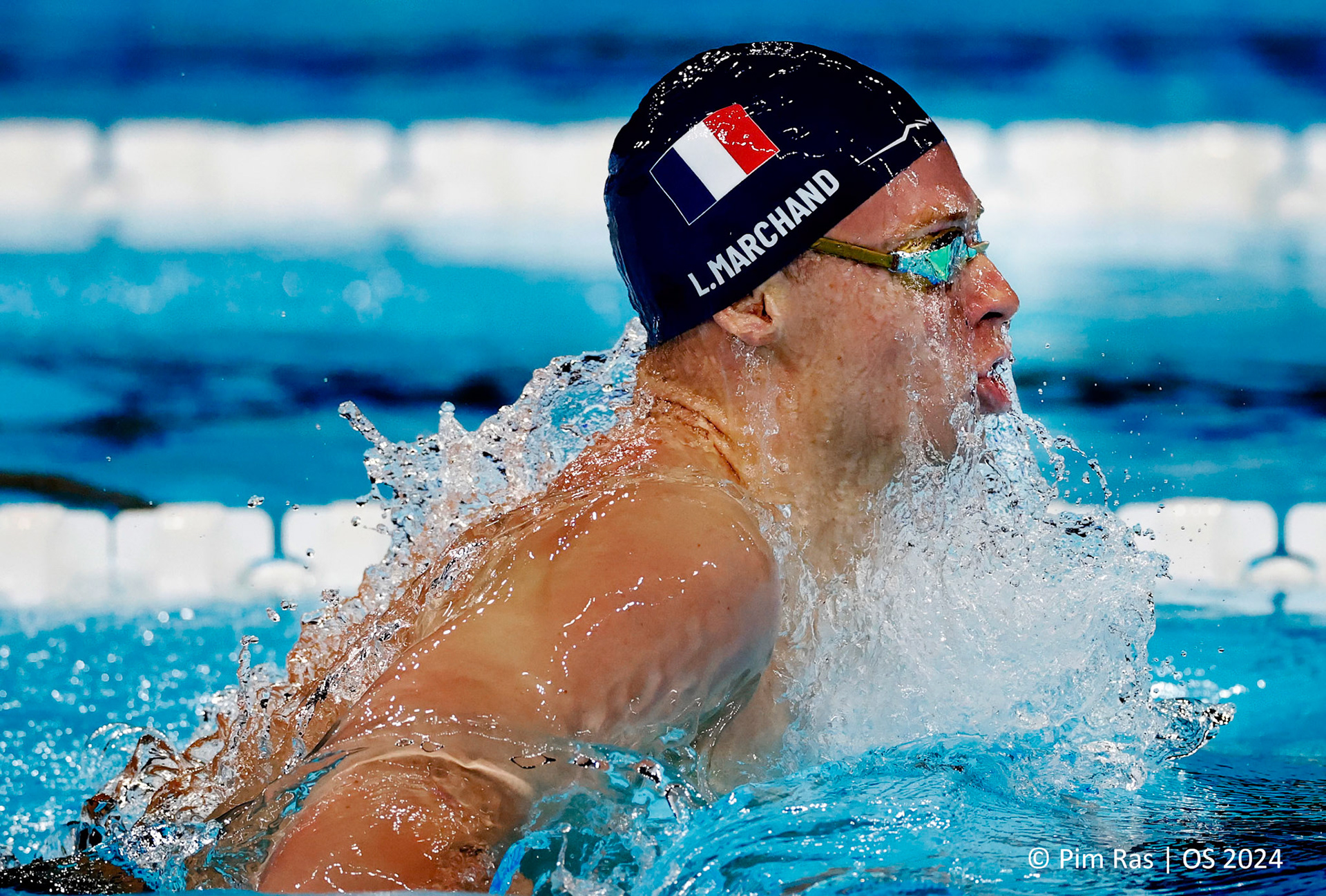 Olympische Spelen 2024 ParijsDe Franse held Leon Marchand in de halve finale op de 200 meter wisselslagFoto ; Pim Ras