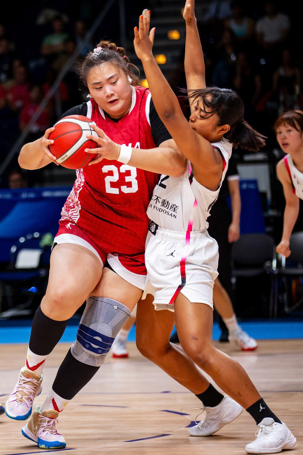 Vrouwenbasketbal China vs Japan at the FISU World University Games 2025 in Essen, Duitsland.