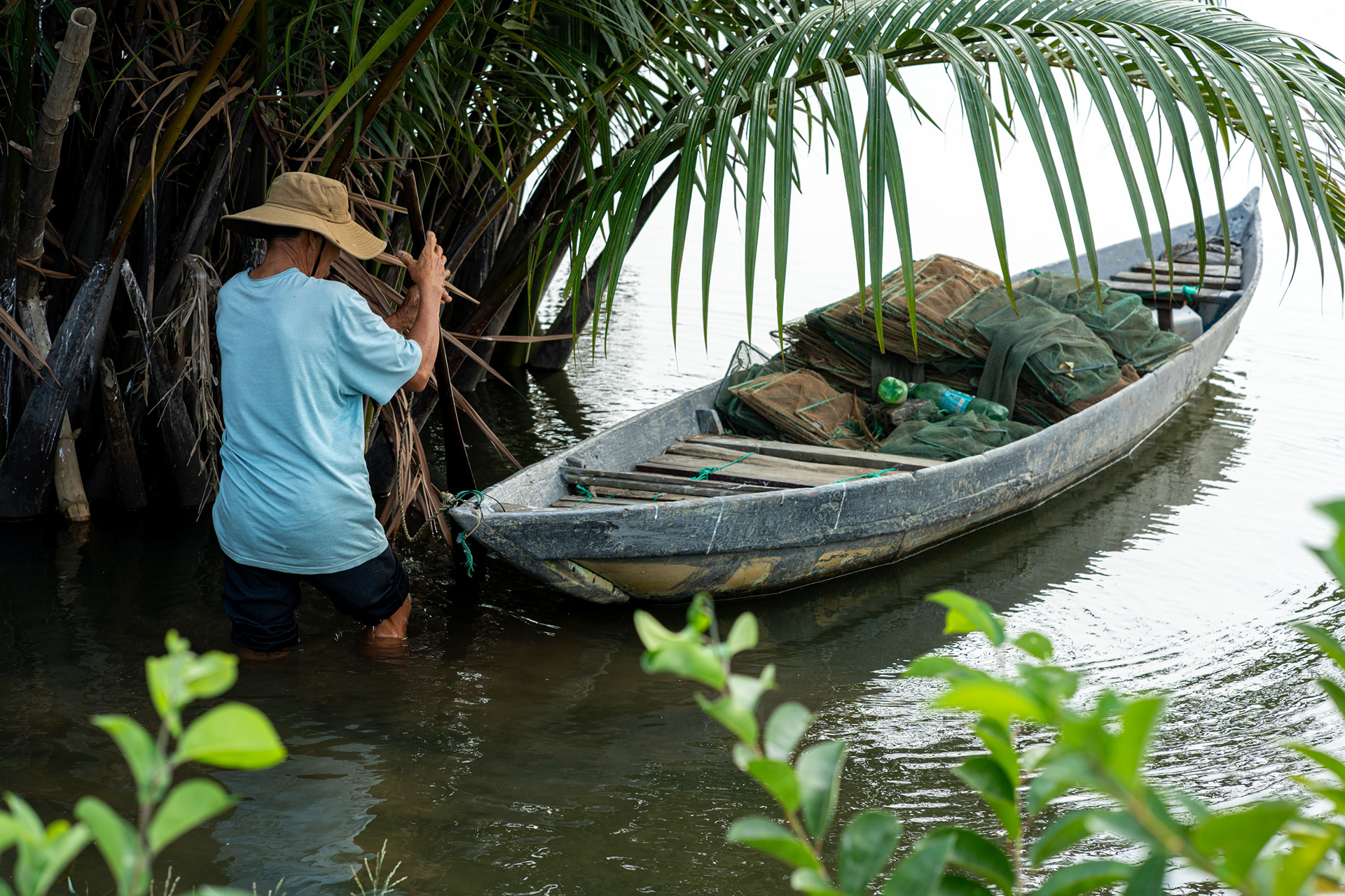 South of Hoi An — working boat