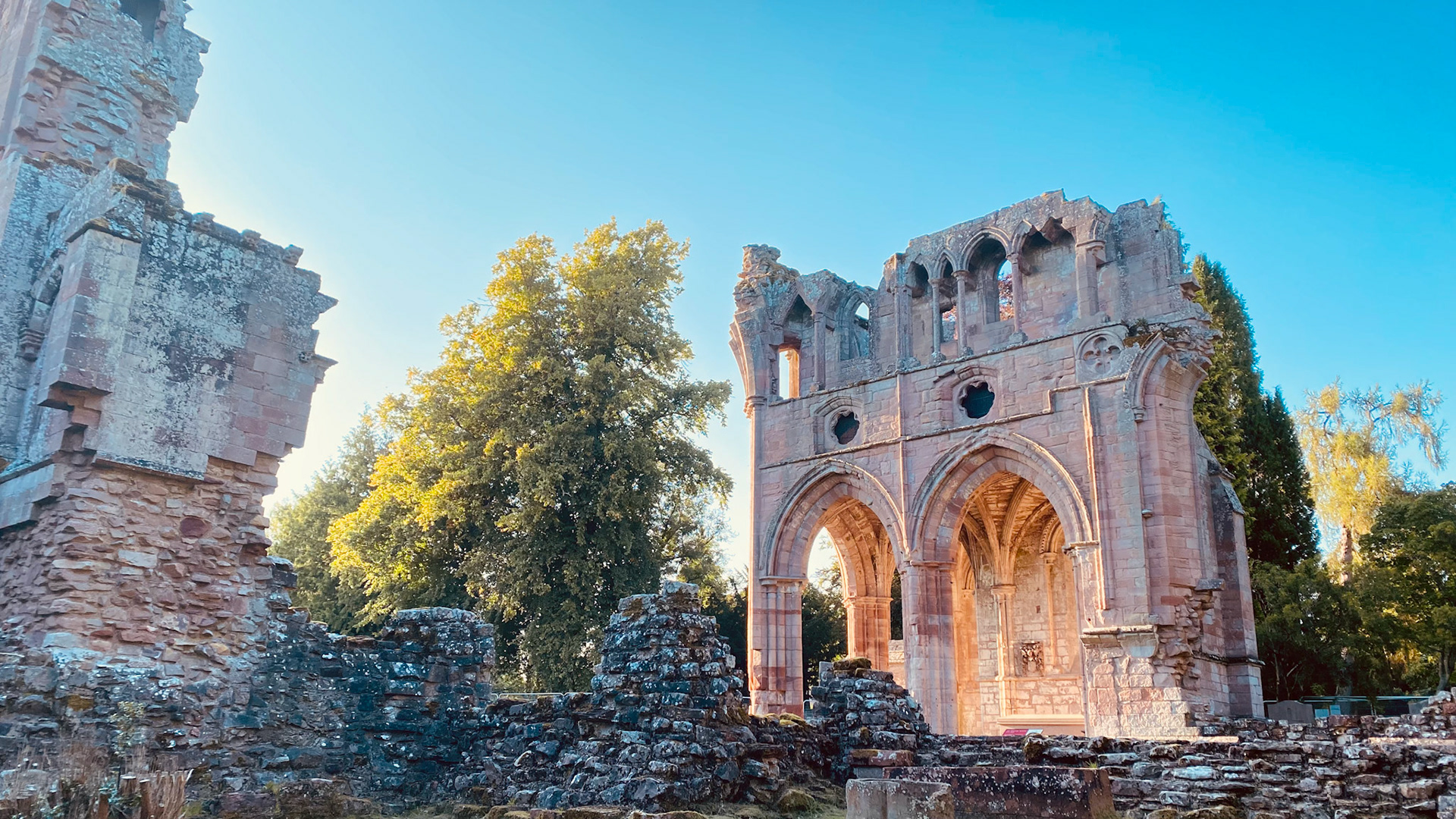 Dryburgh Abbey ruins, Dryburgh, Sco
