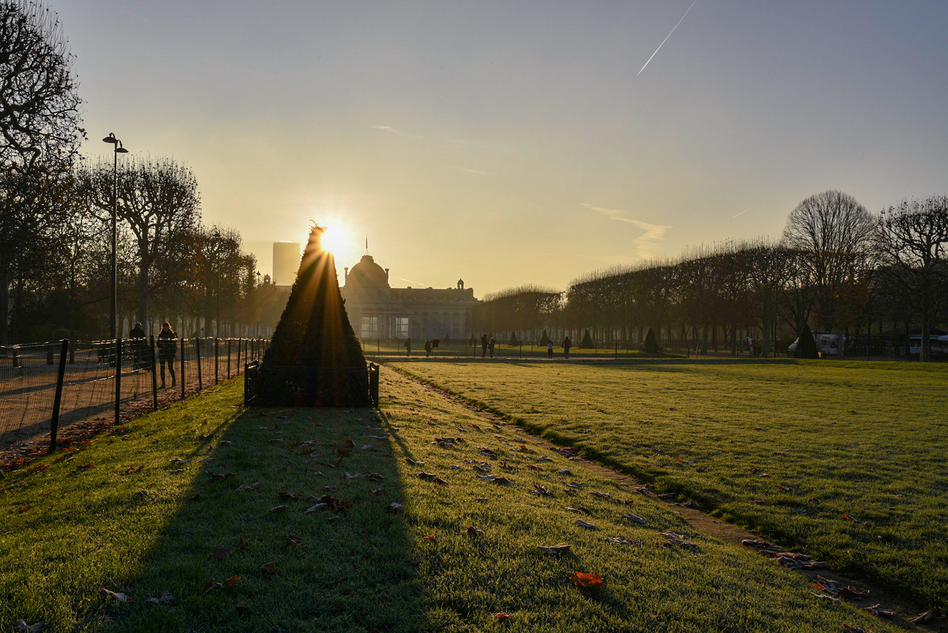 Un matin pas si lointain (décembre 2019) où on pouvait déambuler sur le Champ-de-Mars