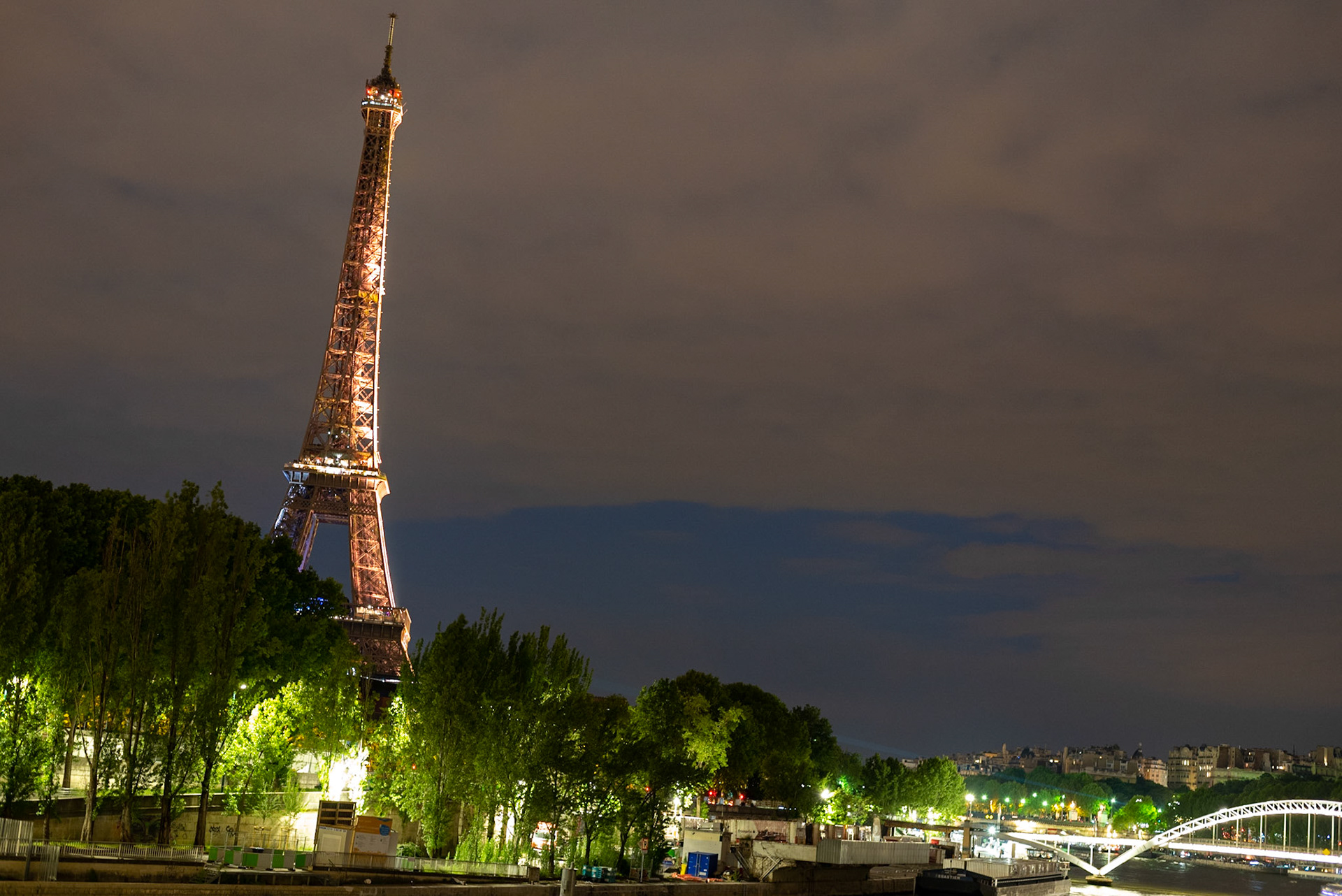 Spectacle son & lumières pour les 130 ans de la Tour Eiffel