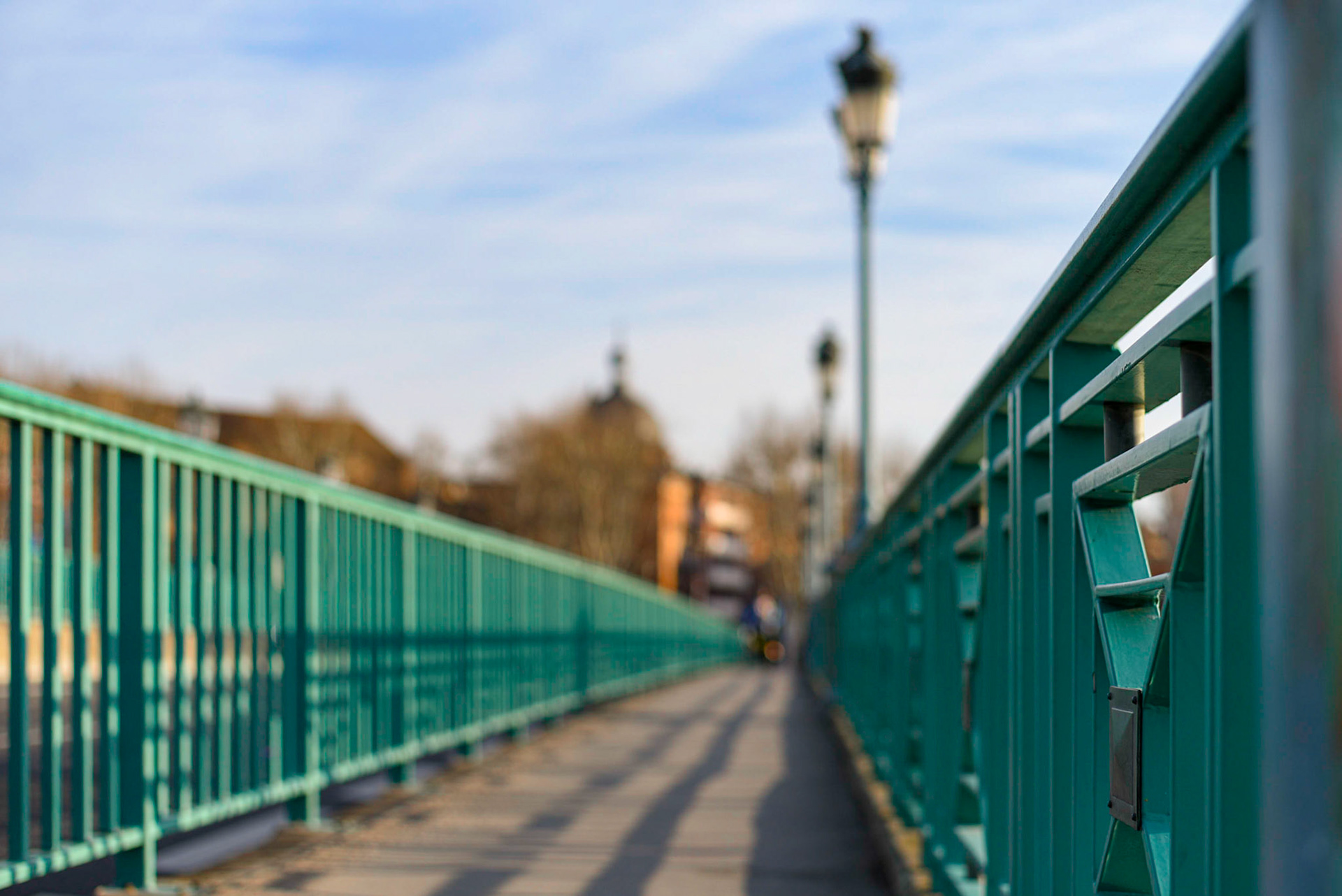 De l'autre côté du pont désert... à Toulouse