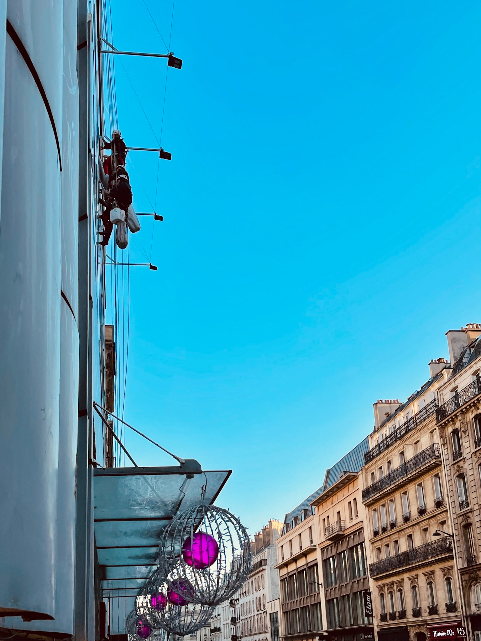 18 novembre : Les acrobates préparent les fêtes 🤹