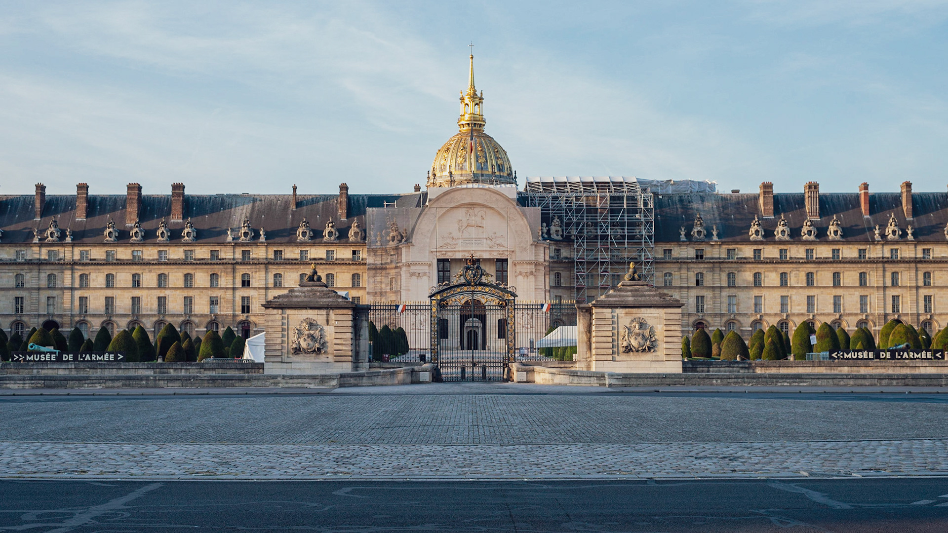 Les Invalides, façade intemporelle, élégante et imposante