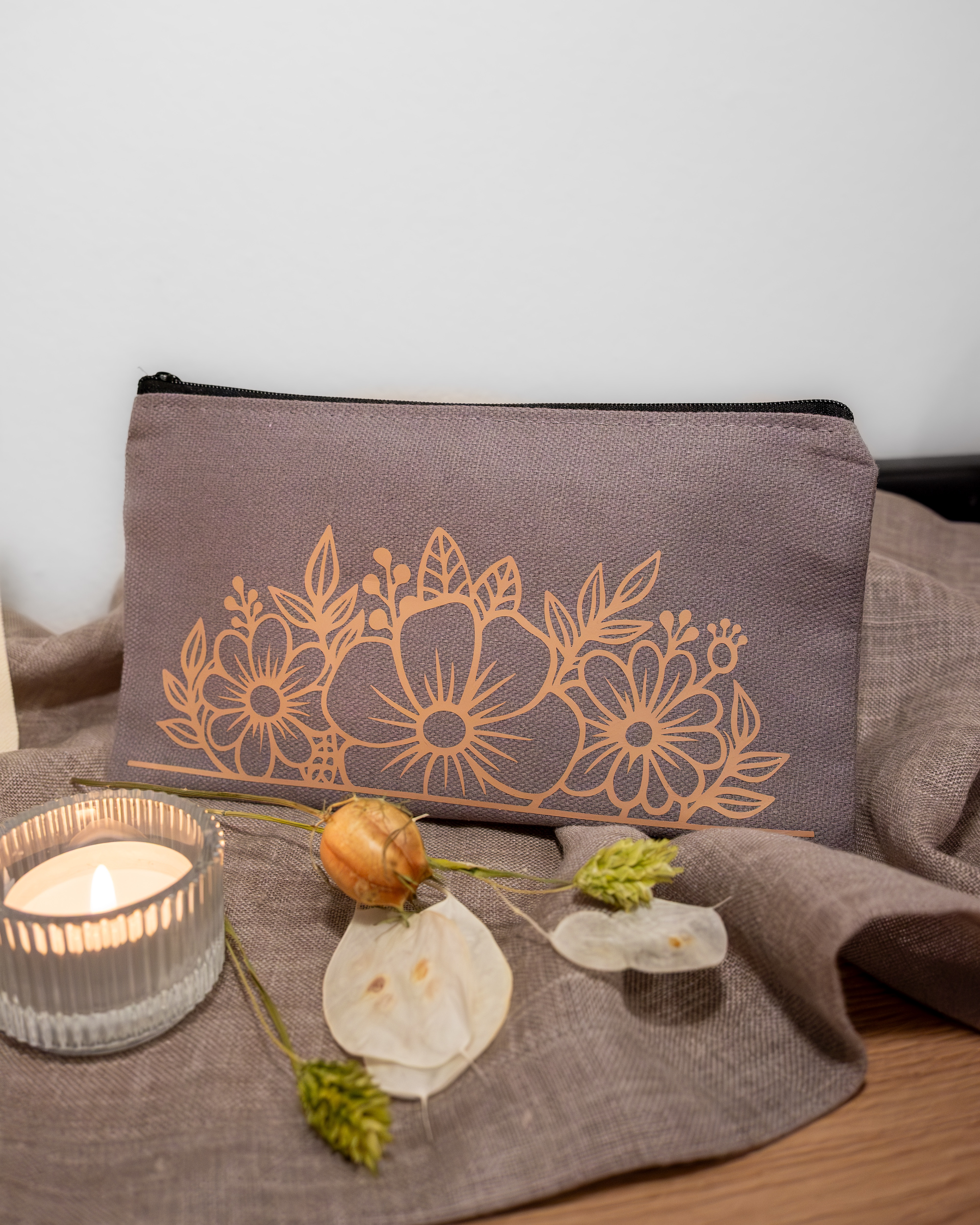 grau „florales Muster“ - € 10,-