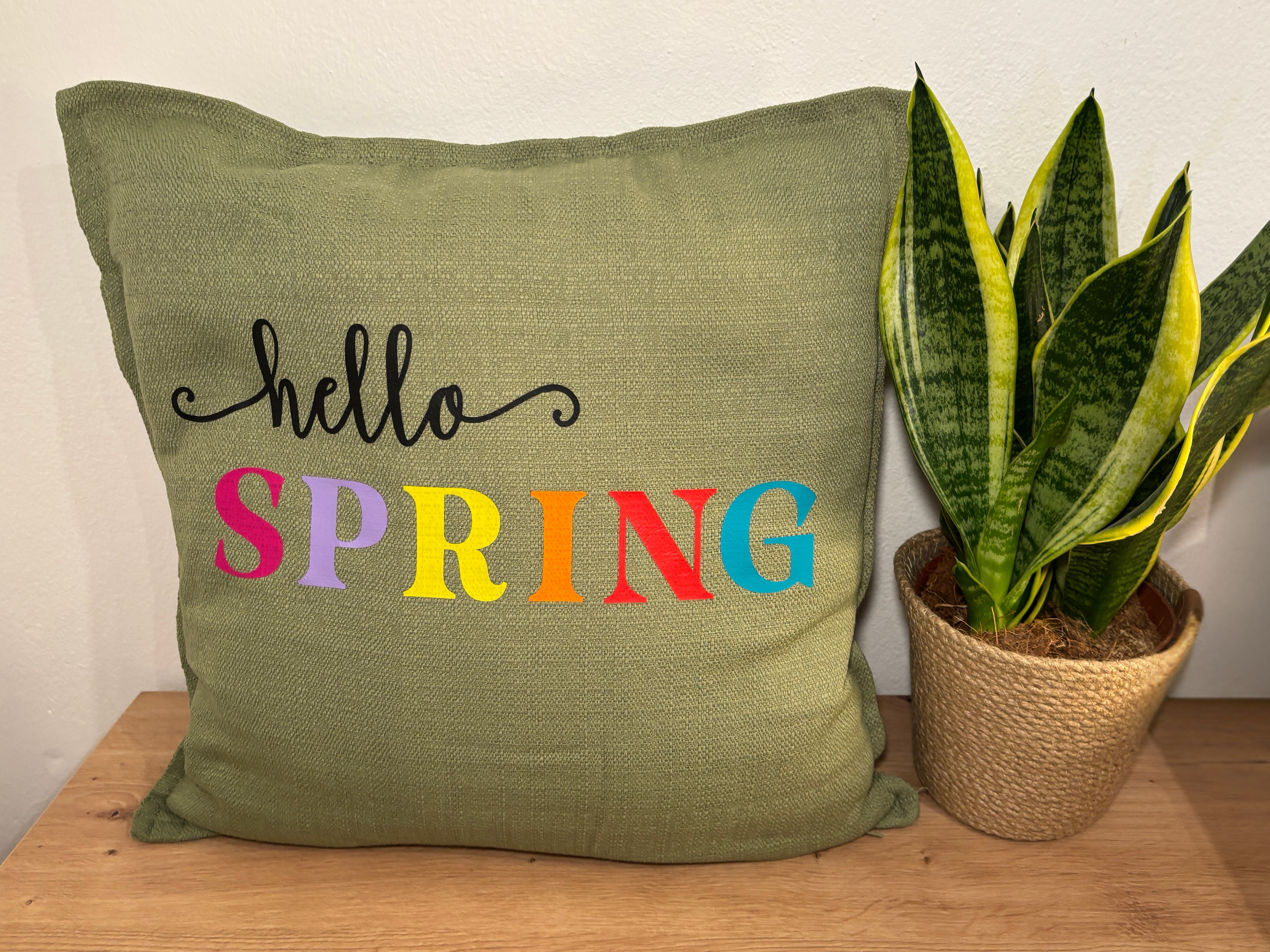 Polster grün „hello Spring“ - € 22,- 