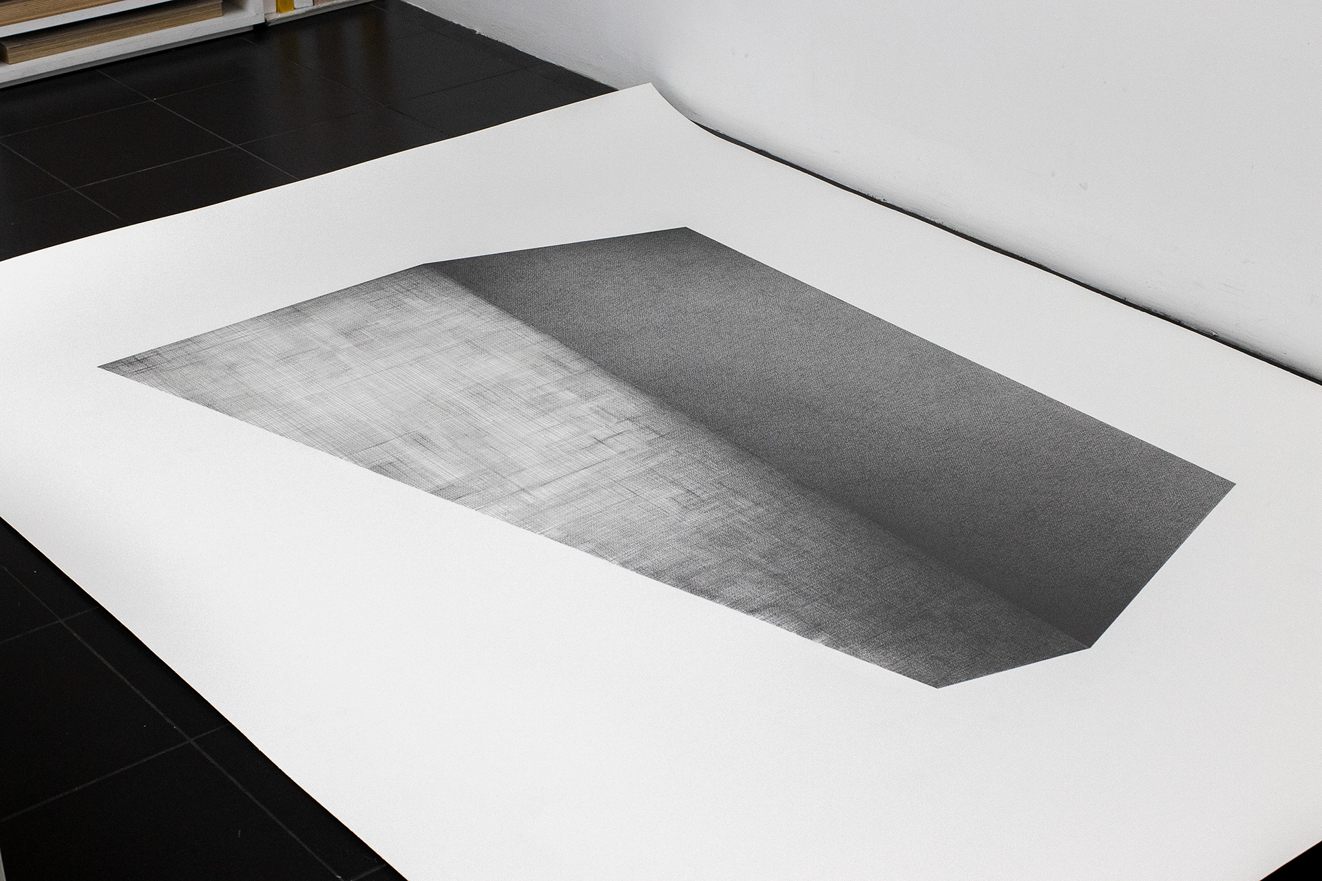 R26-56; Alkyd, inktpen en grafiet op Fabriano papier, 210 x 150 cm, 2021