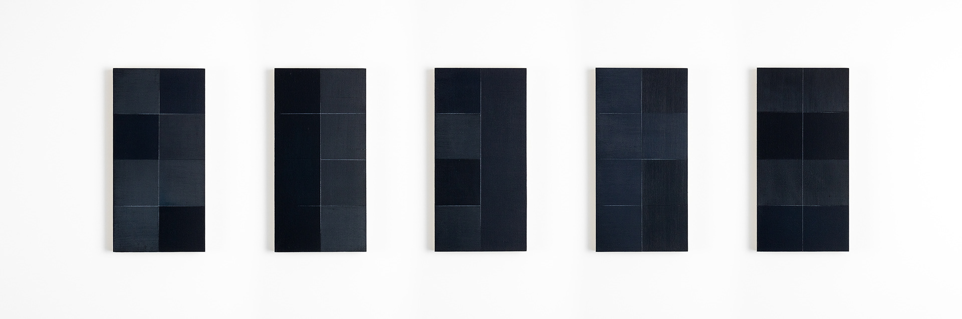 de4de, oil paint and pencil on birch plywood, 30 x 15 cm, 2024