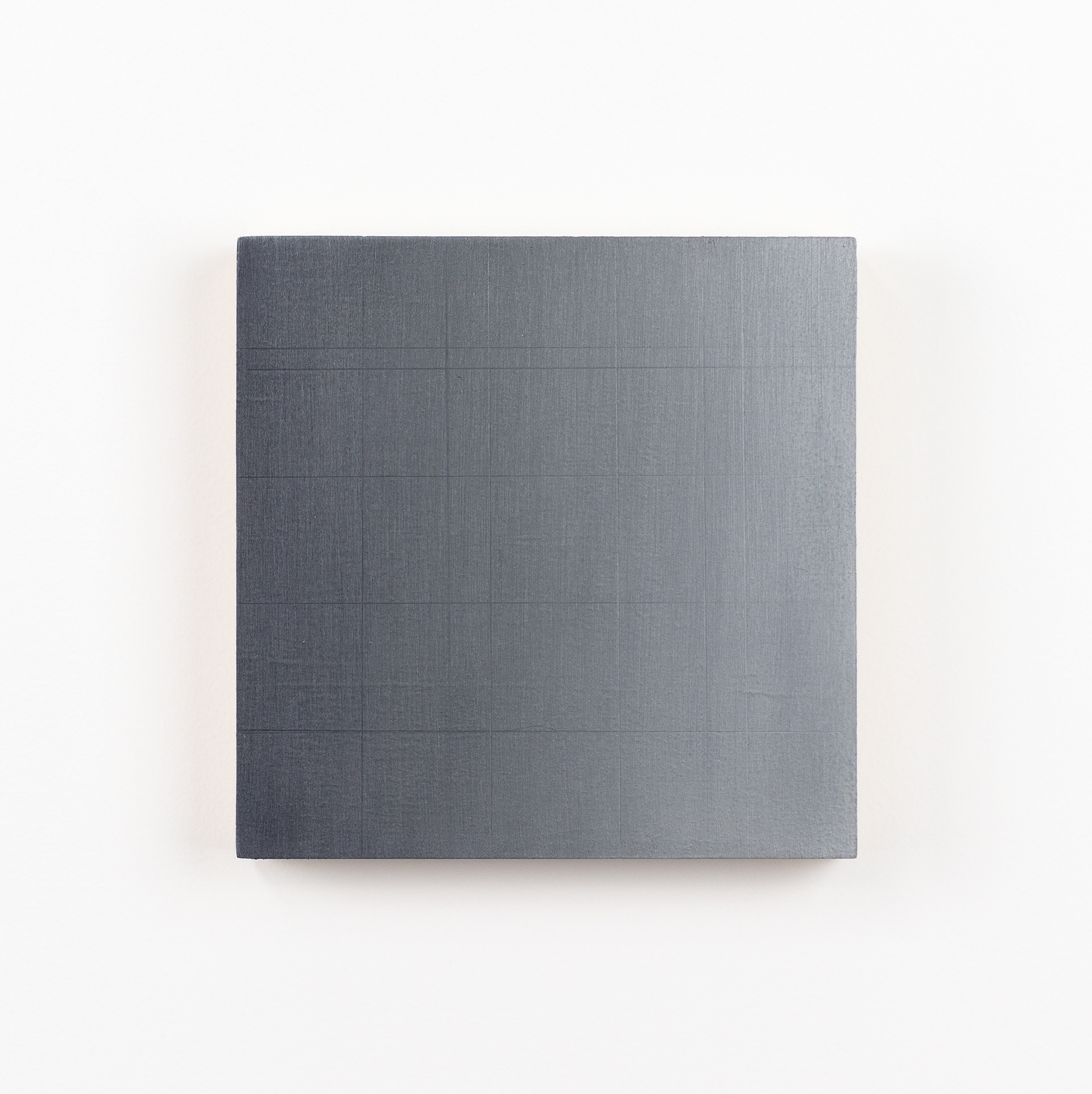 Lopend grijs 05, olieverf en grafiet op multiplex, 15 x 15 cm, 2023