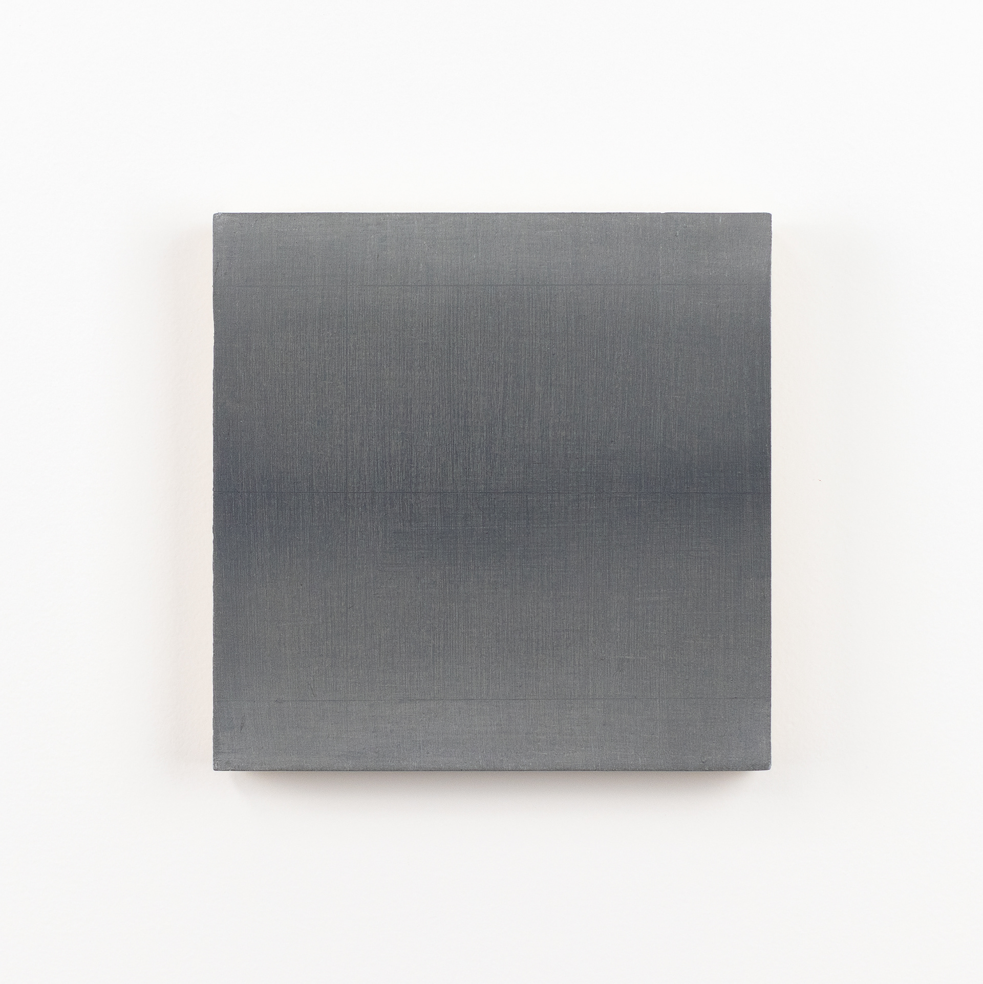 Lopend grijs 07, olieverf en grafiet op multiplex, 15 x 15 cm, 2023