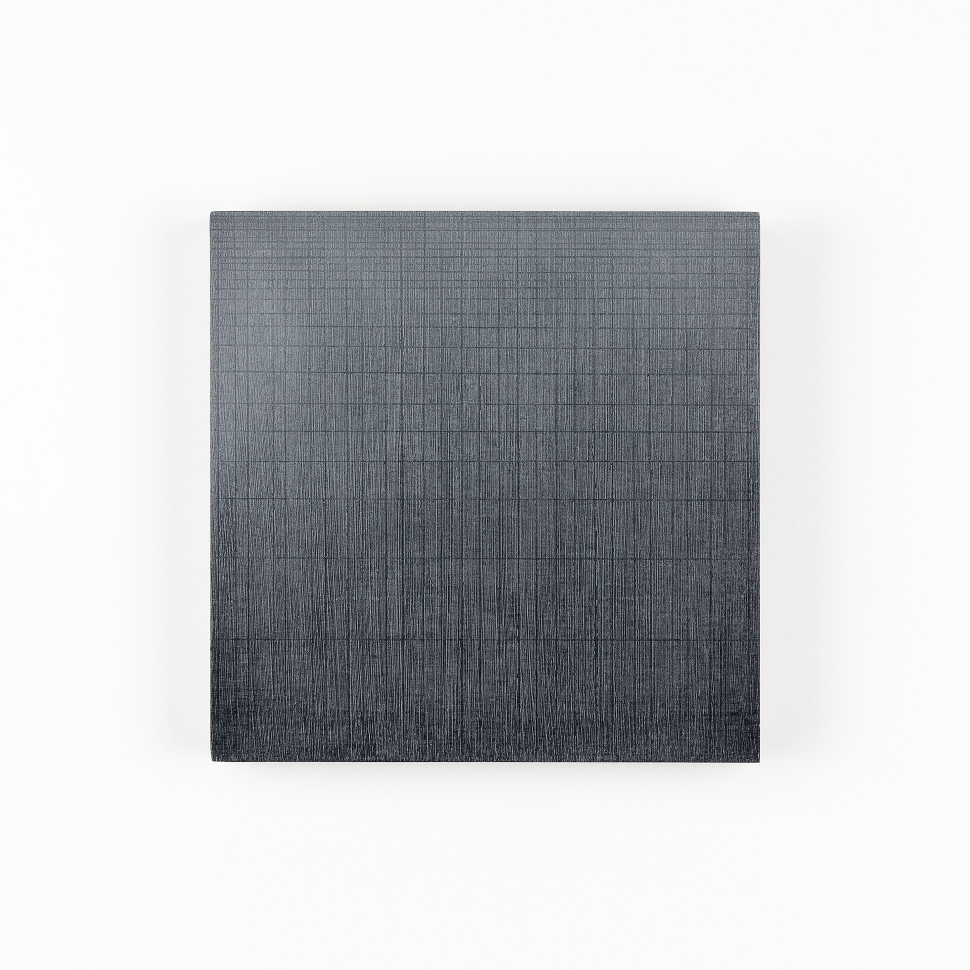 Lopend grijs 43 , olieverf op multiplex, 15 x 15 cm, 2023