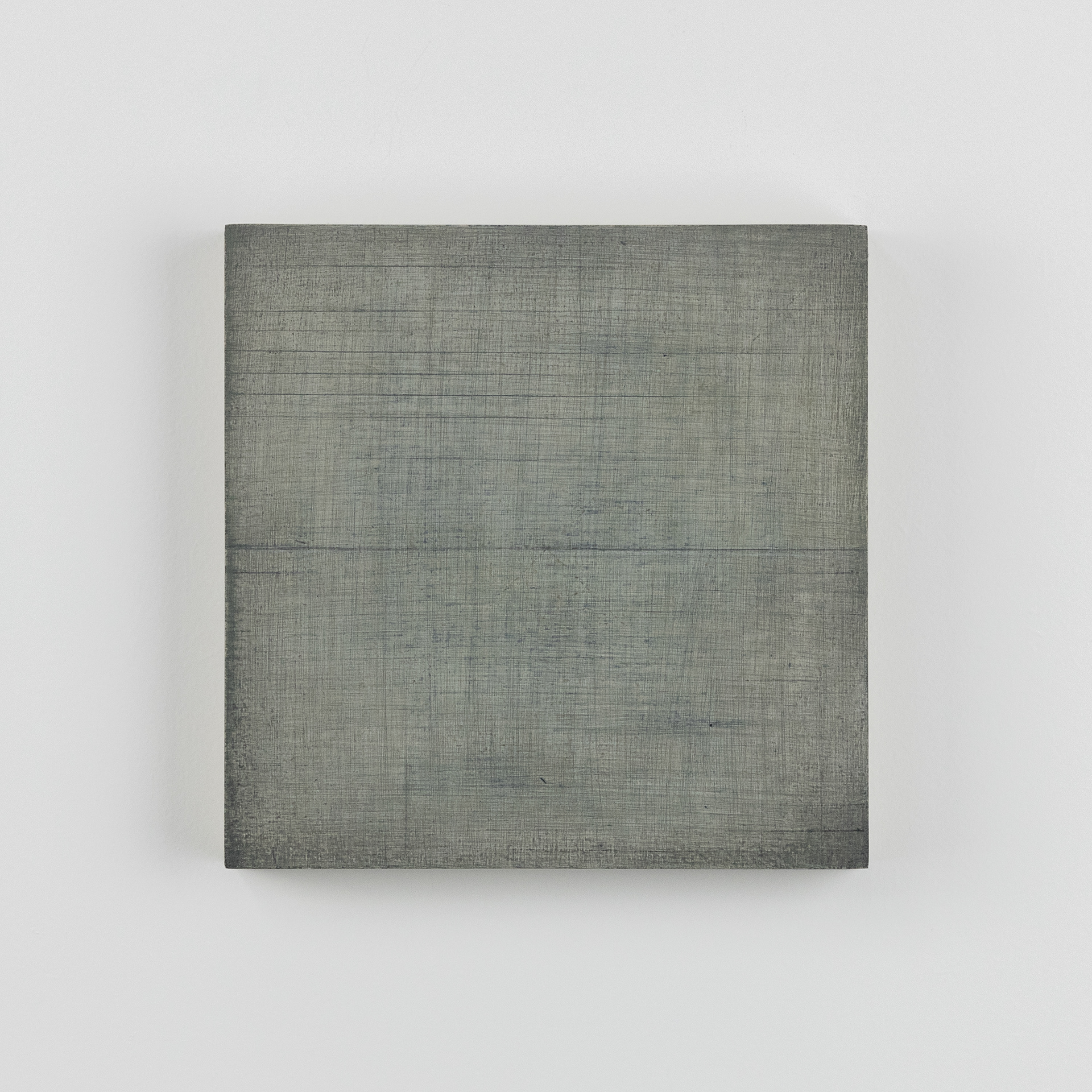 Dissonantie 01,  oil paint and pencil on birch plywood, 44 x 44 x 3 cm, 2025 