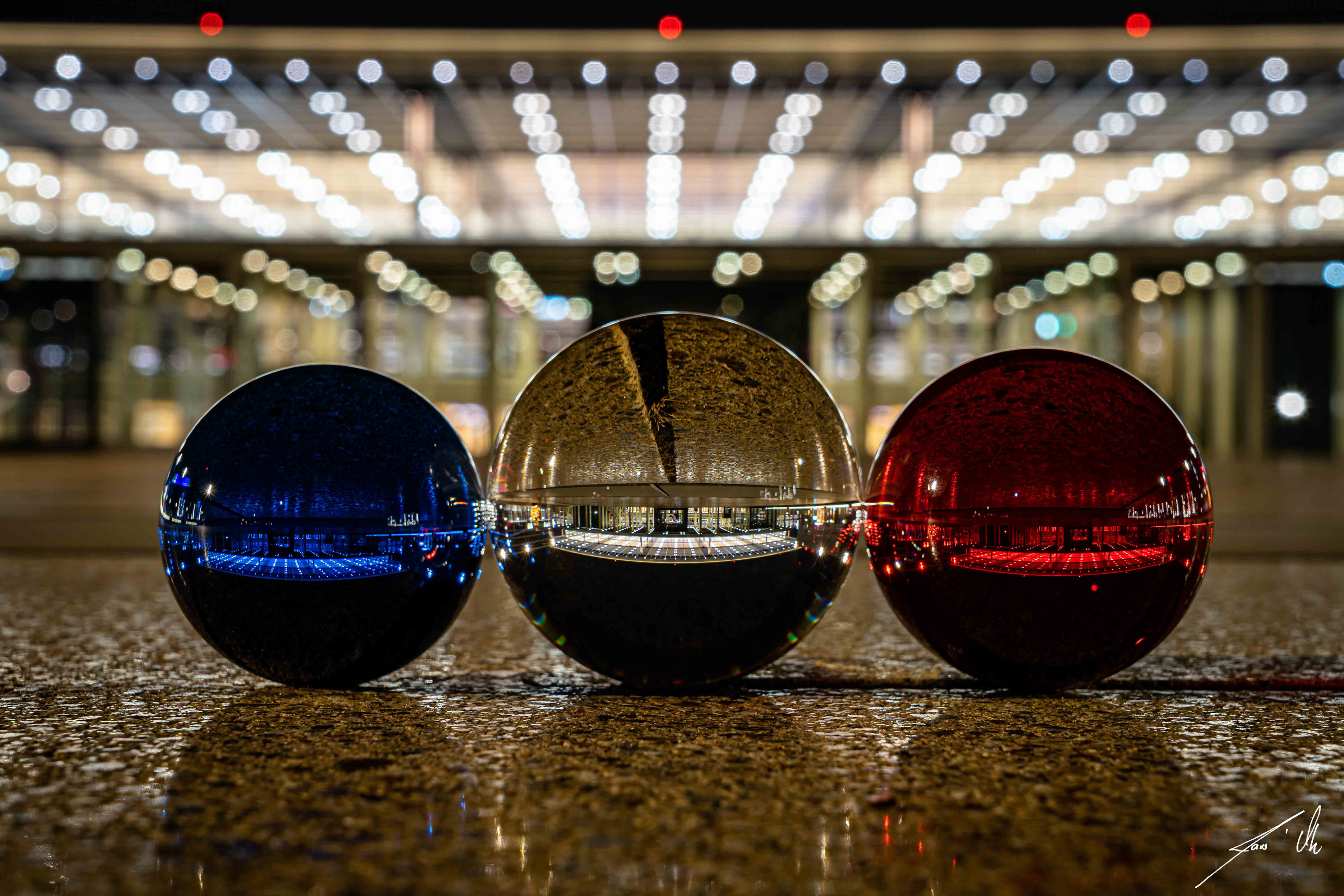 Flughafen Berlin-Brandenburg (BER) im Lensball