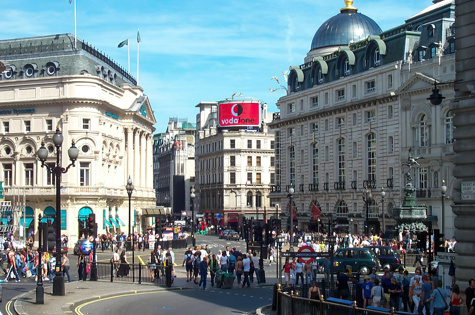 Piccadilly Circus