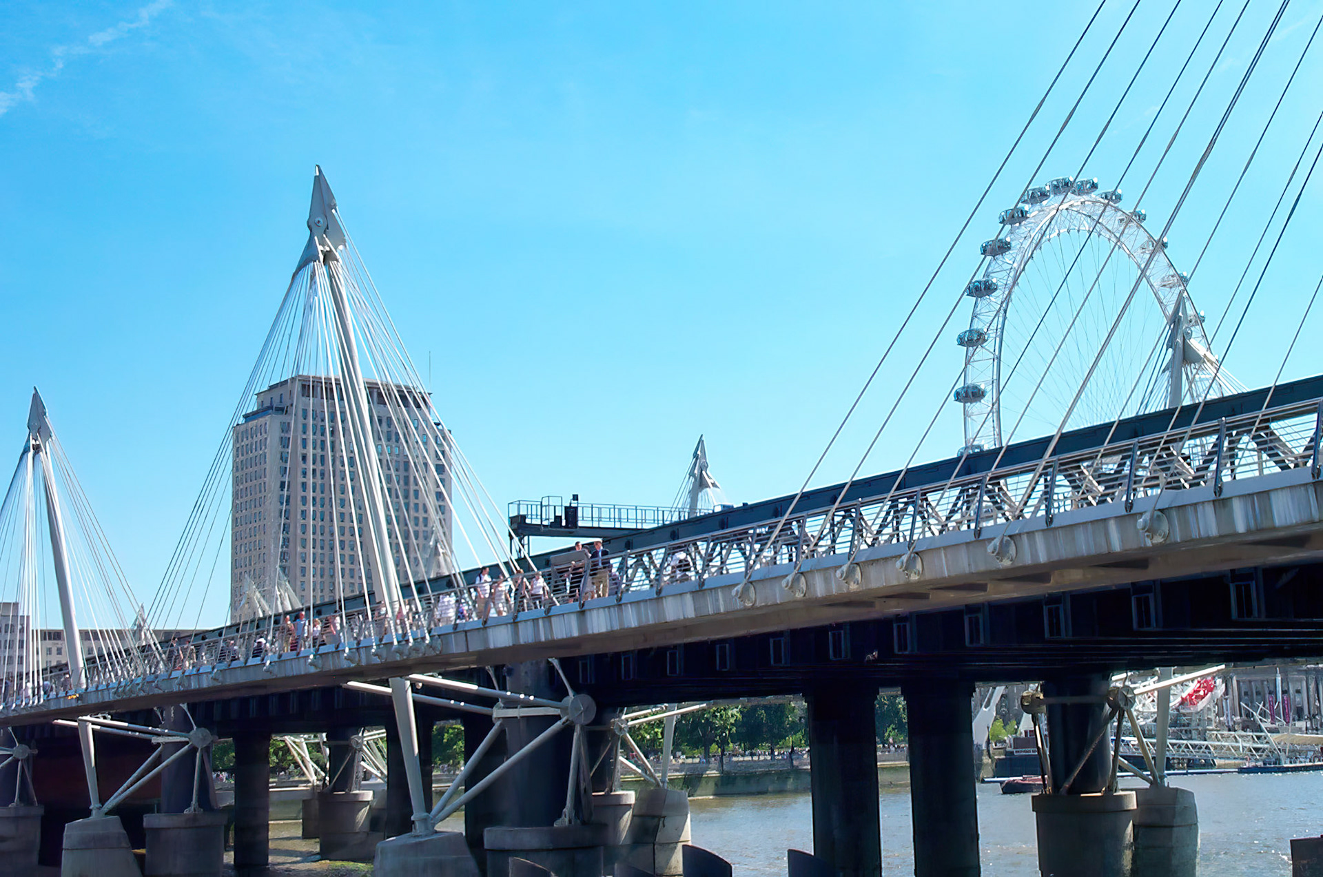 Hungerford Bridge and Golden Jubilee Bridges