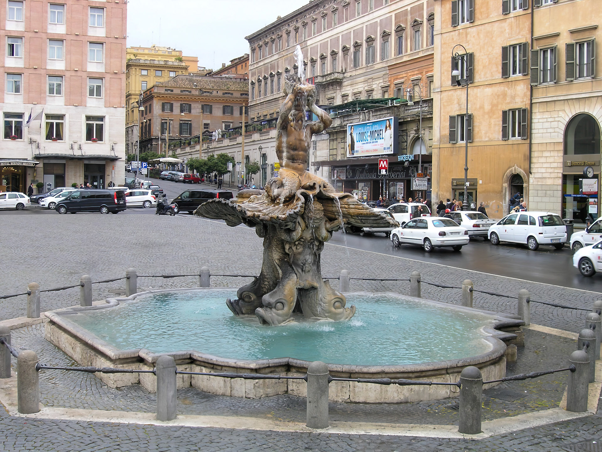 Fontana del Tritone