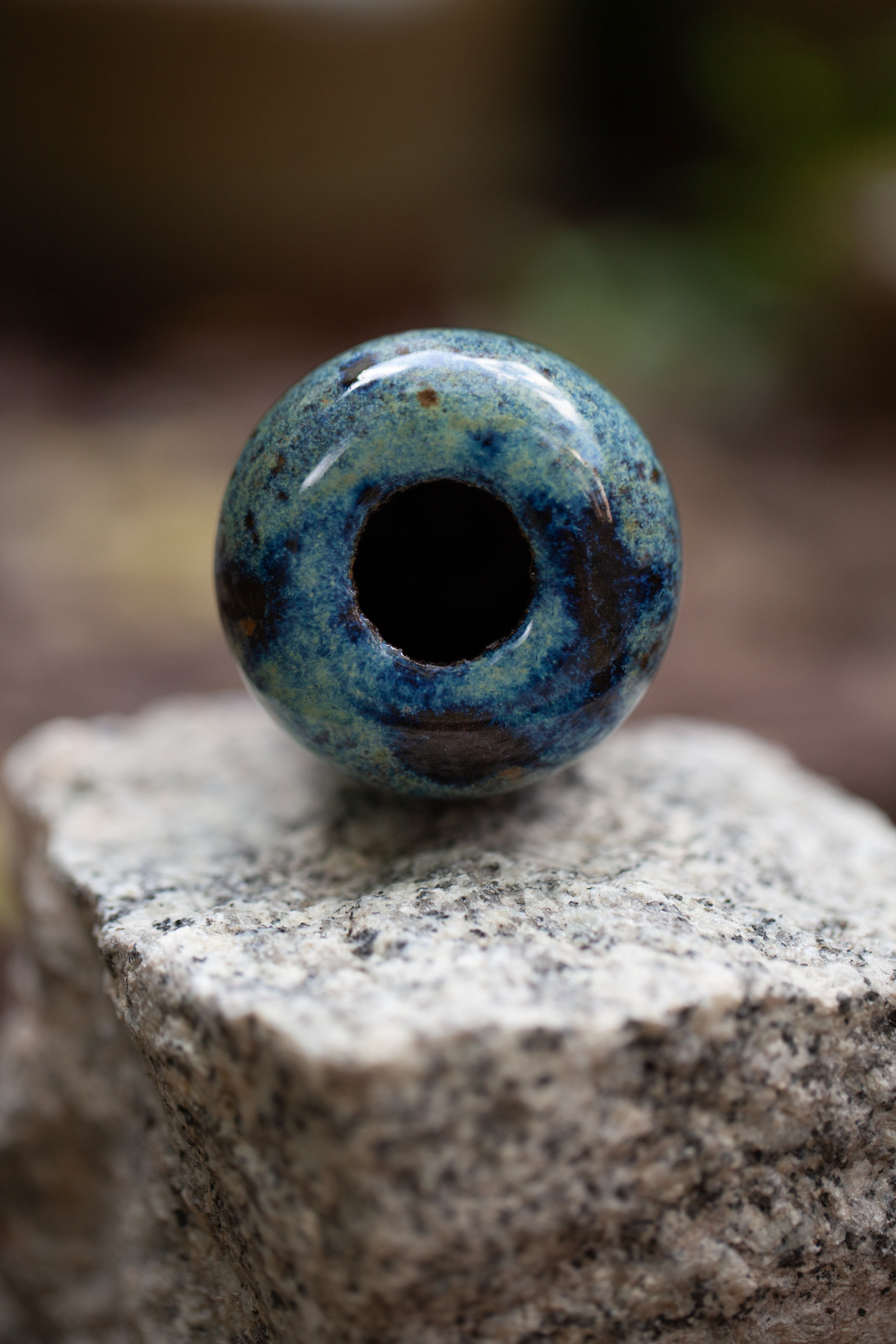 PYKACZ ZIEMIA / THE EARTH PUFFER