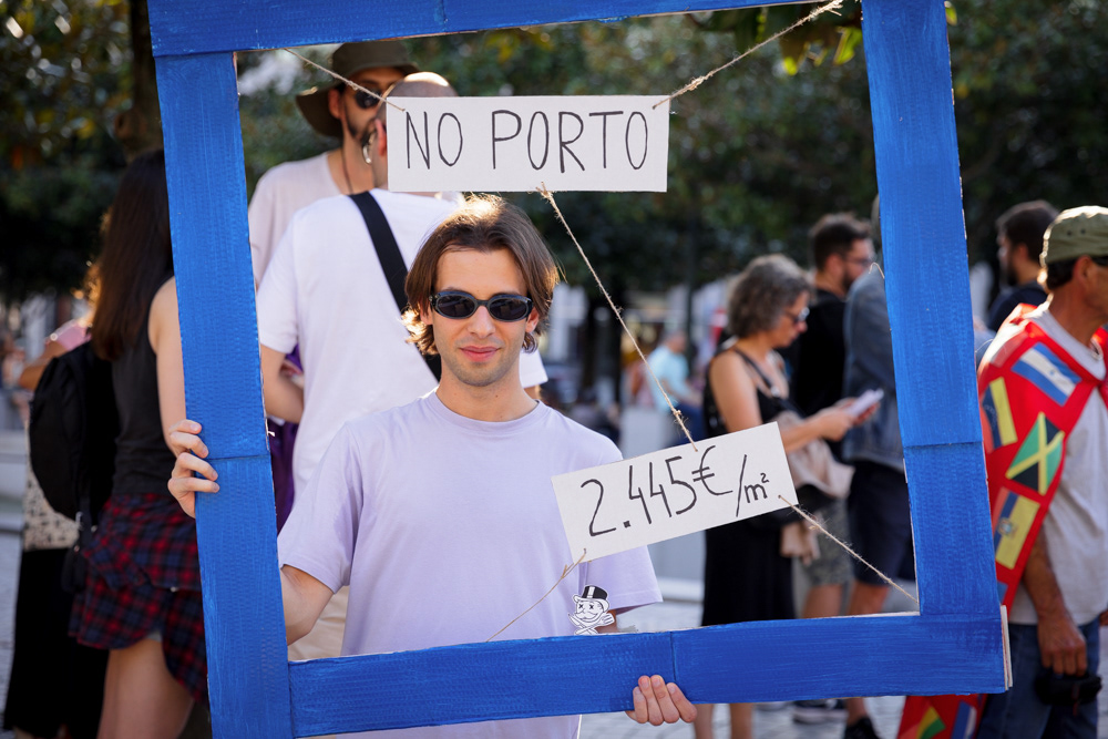 New "Casas para Viver" protest in Porto, on September 30th, 2023