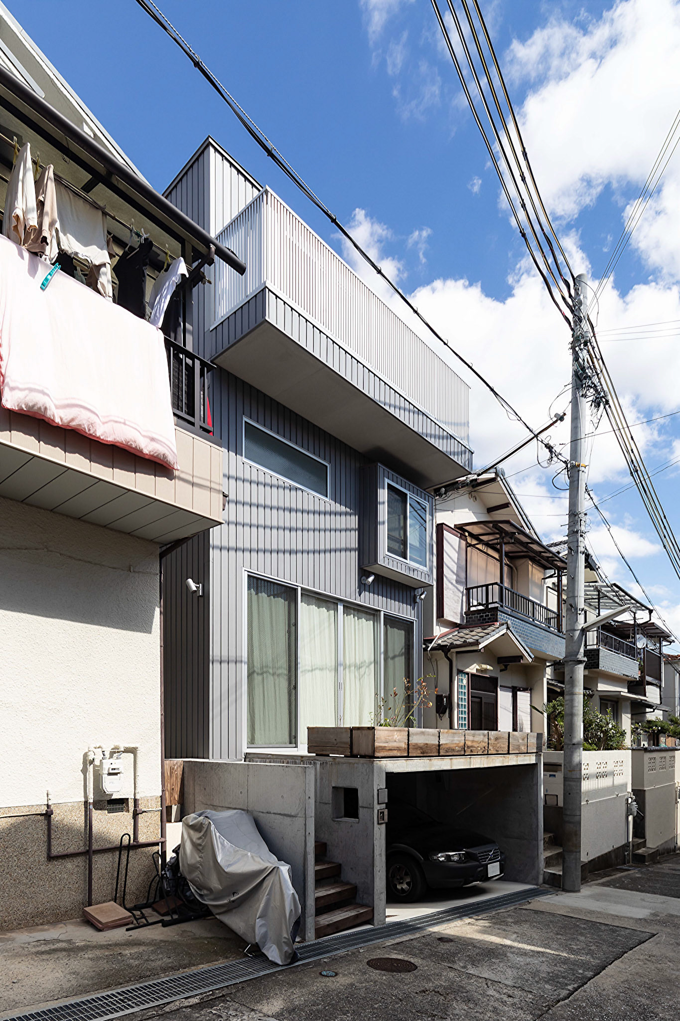 外観斜め