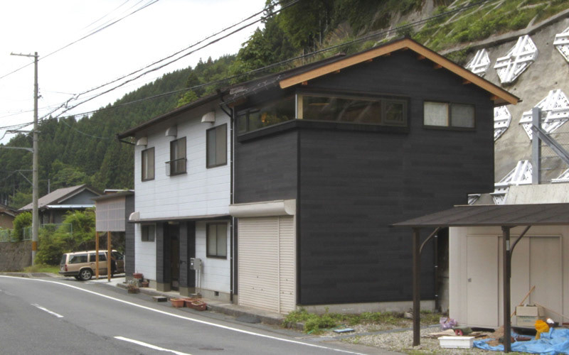 黒い部分は追加した部分です。