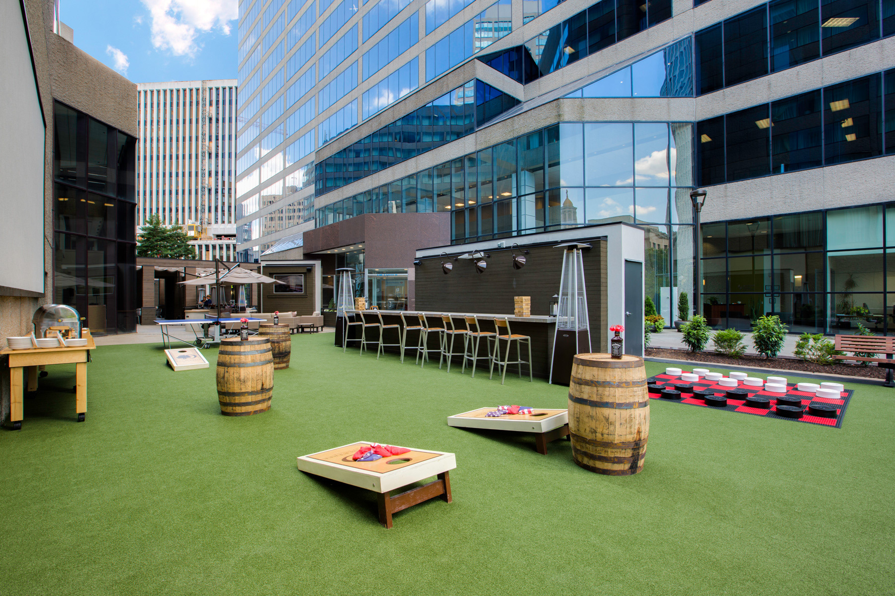 Doubletree Nashville - Patio 315