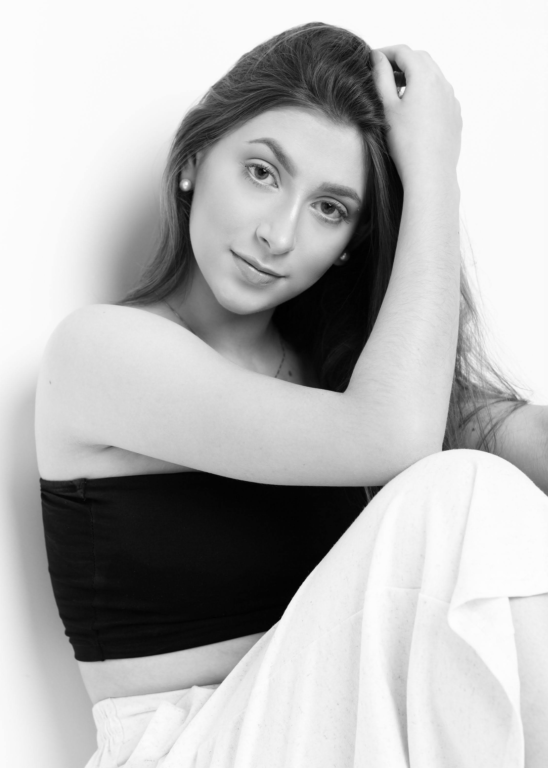 Ensaio fotográfico feminino em estúdio, em Videira/SC
