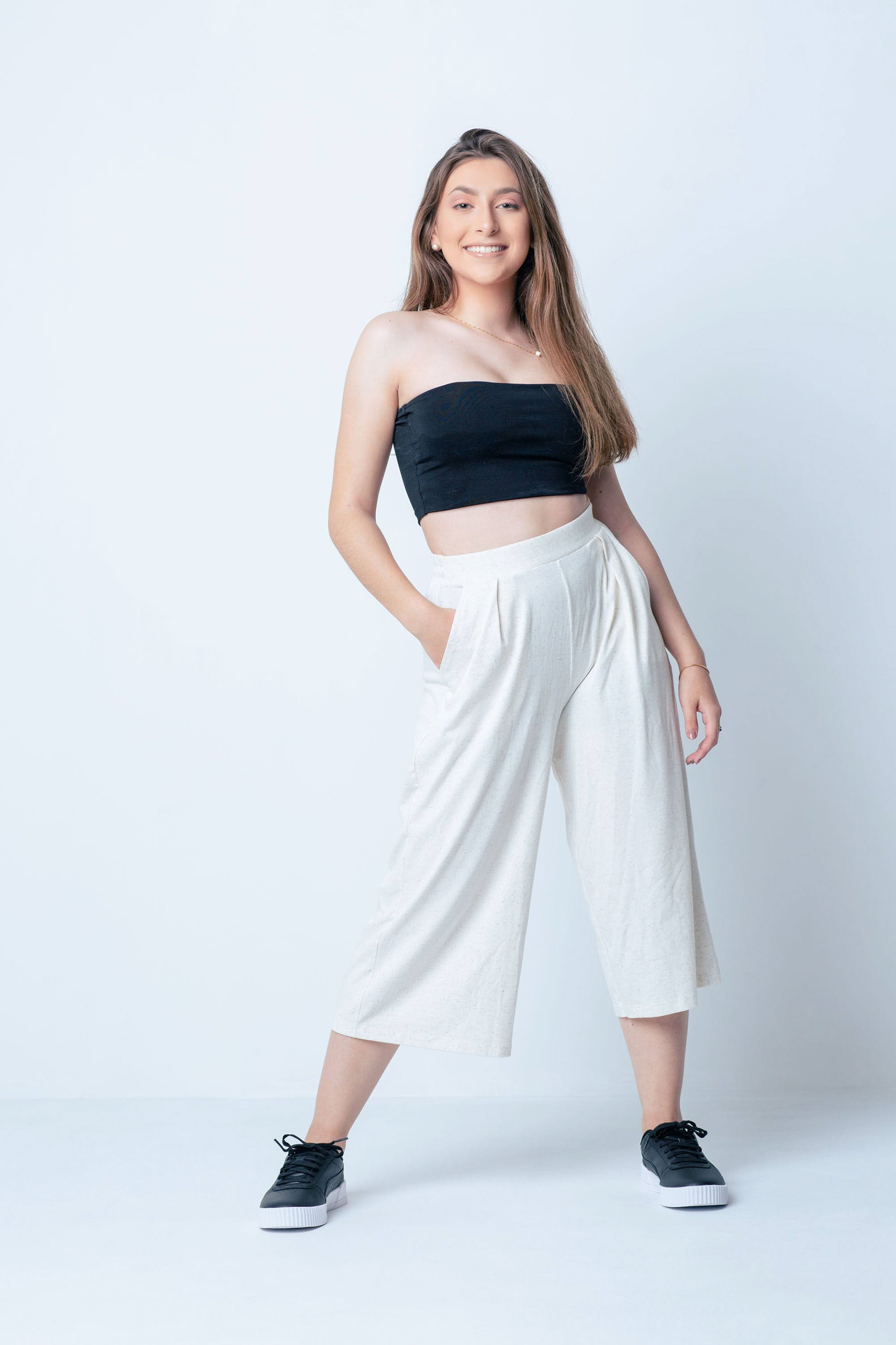 Ensaio fotográfico feminino em estúdio, em Videira/SC