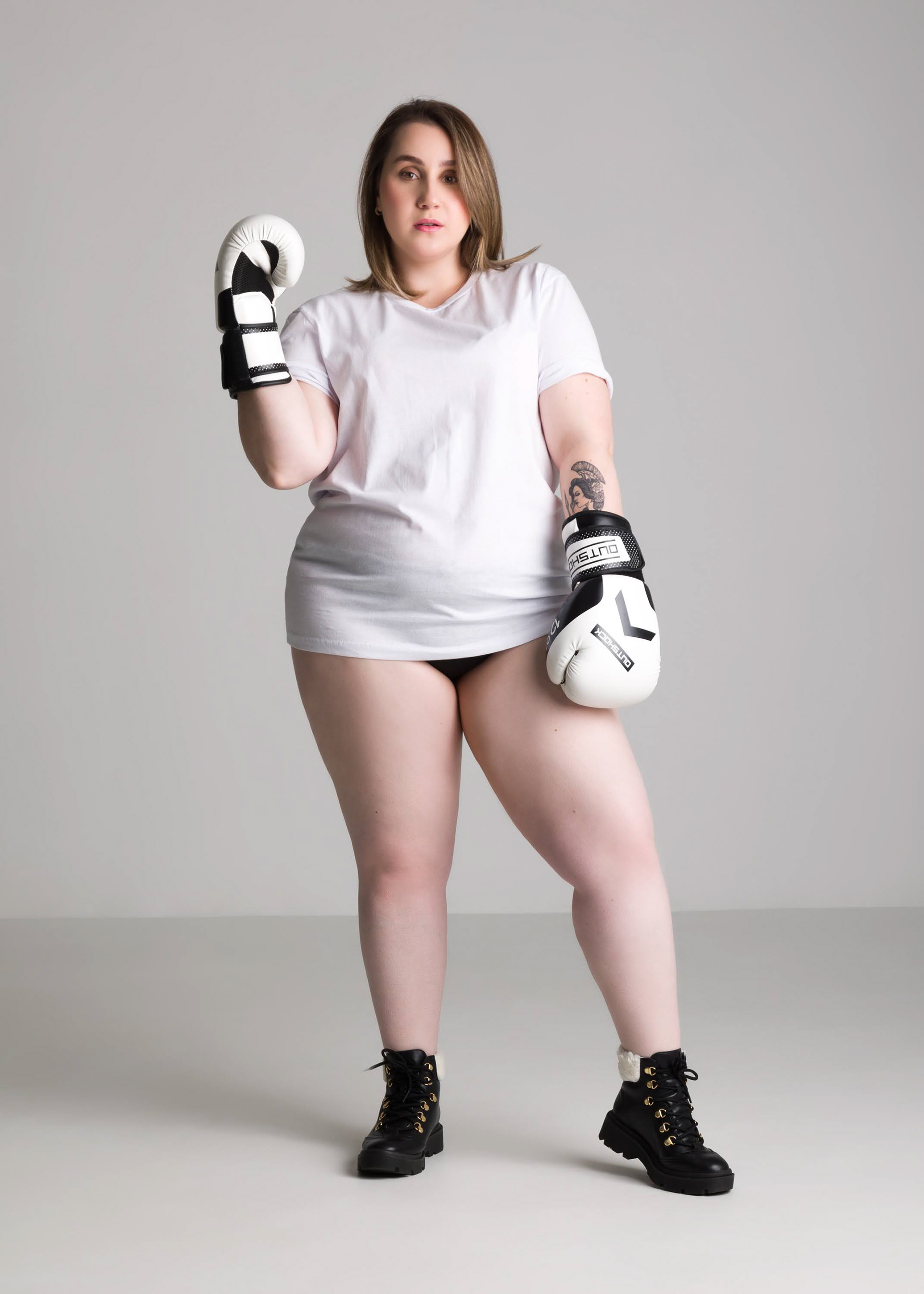 Ensaio fotográfico feminino em estúdio, em Videira/SC