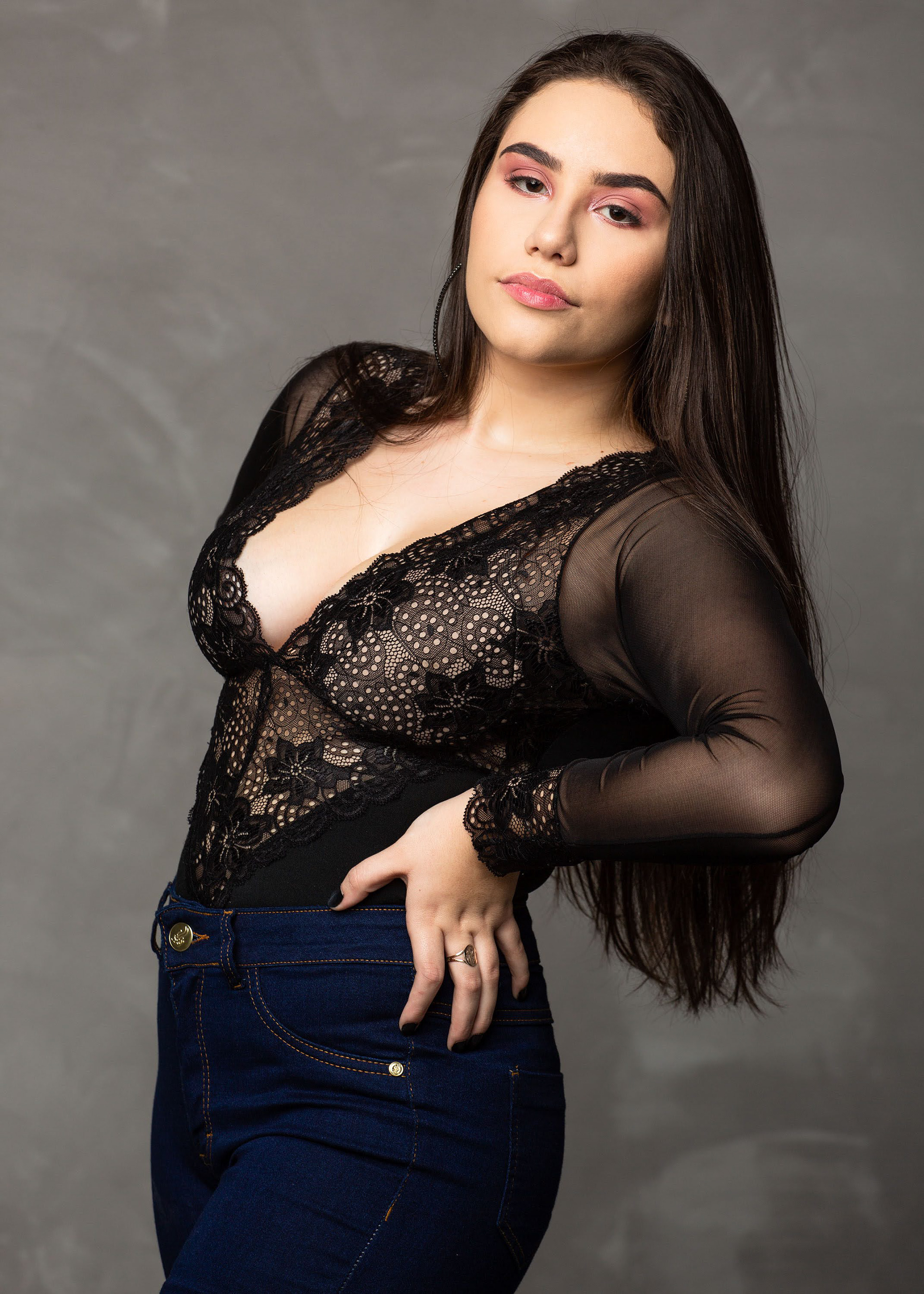 Ensaio fotográfico feminino em estúdio, em Videira/SC
