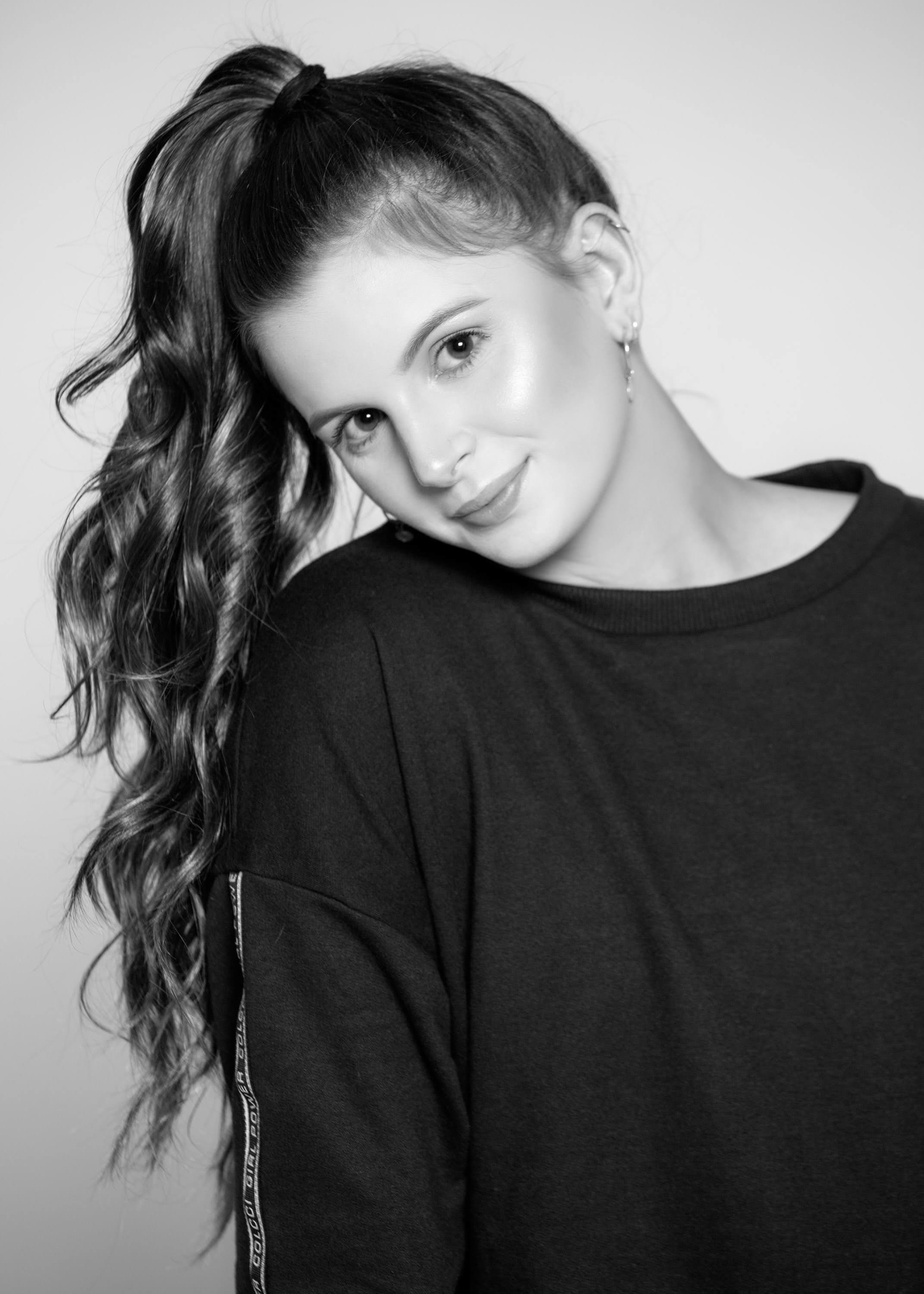 Ensaio fotográfico feminino em estúdio - Videira/SC