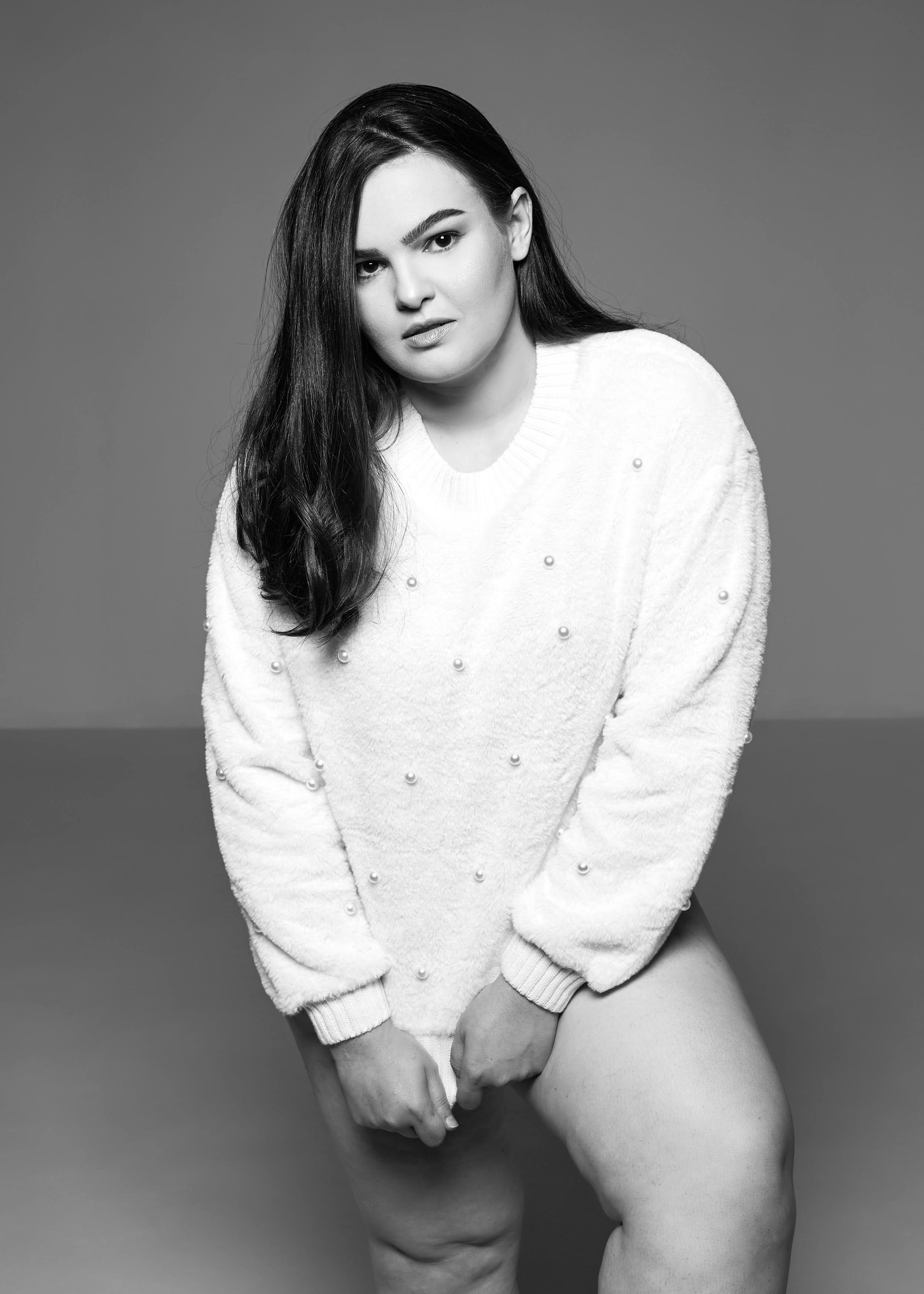 Ensaio fotográfico feminino em estúdio, em Videira/SC