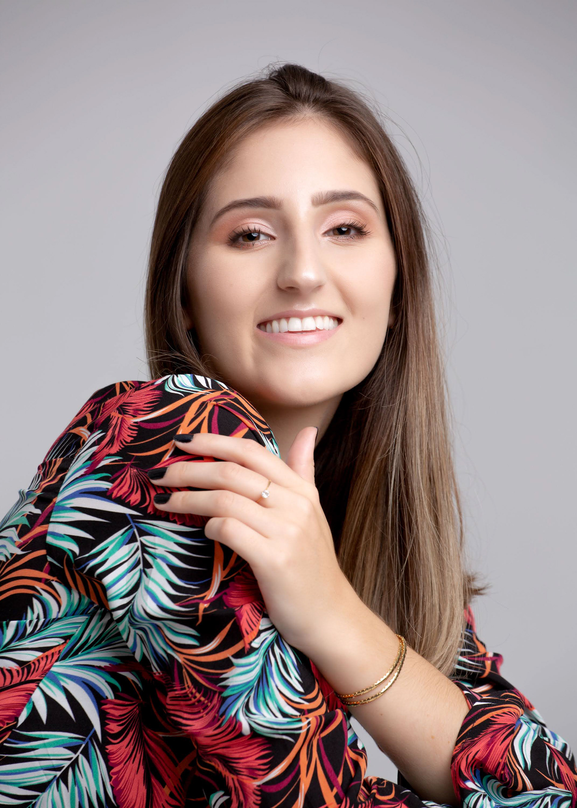 Ensaio fotográfico feminino em estúdio em Videira/Santa Catarina