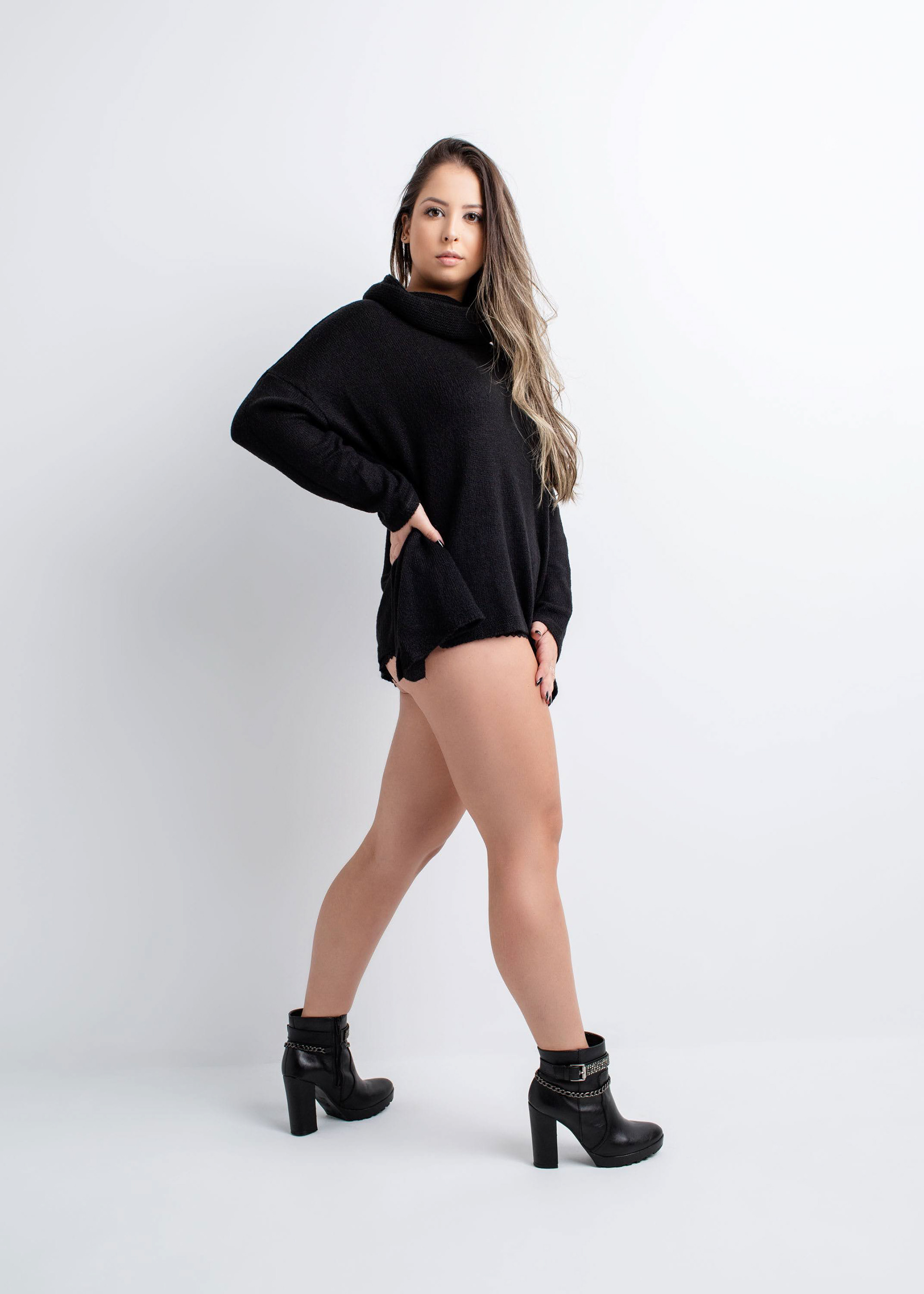 Ensaio fotográfico feminino em estúdio - Videira / Santa Catarina