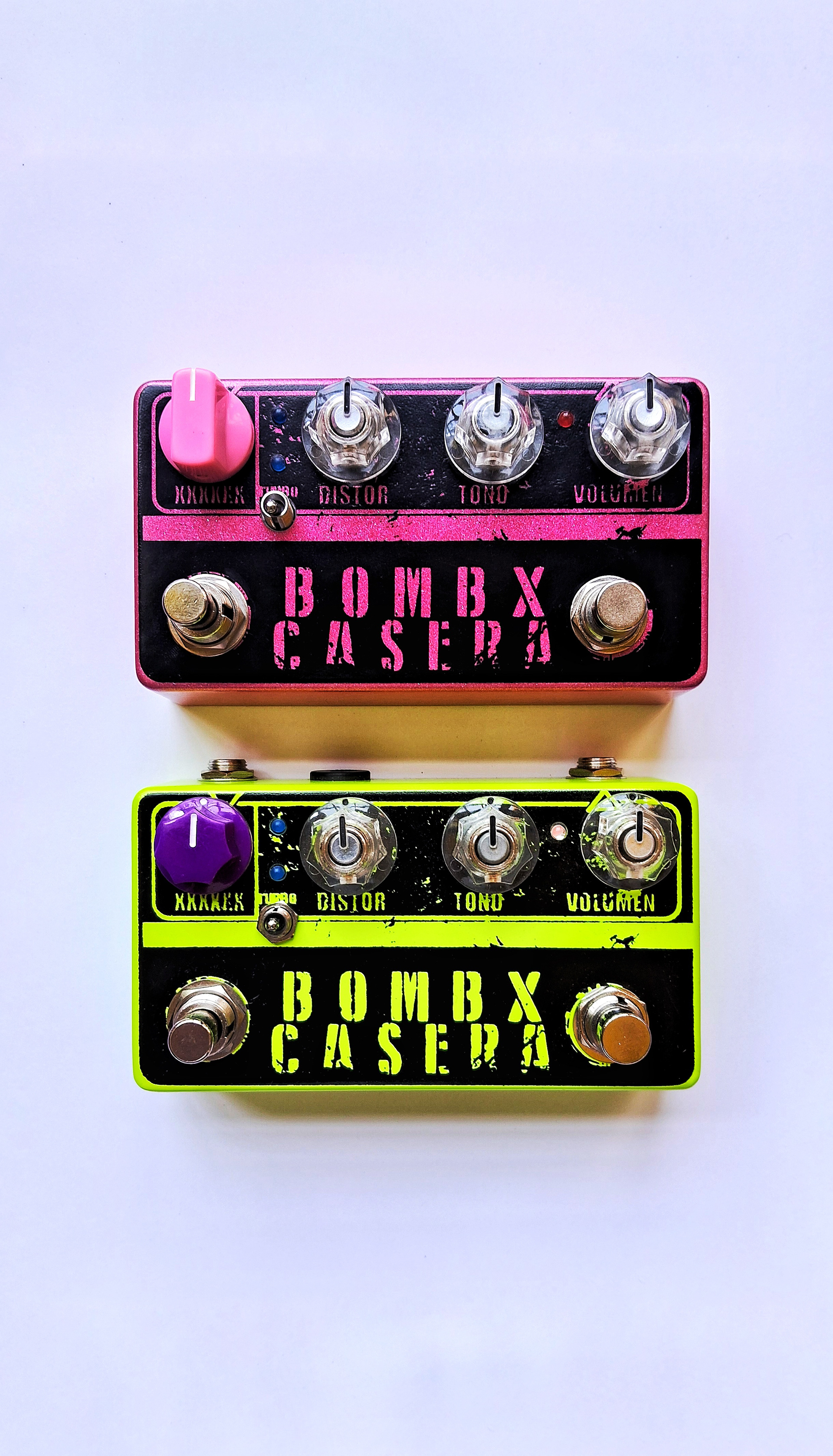 Bombx Casera (edición rosa y verde)