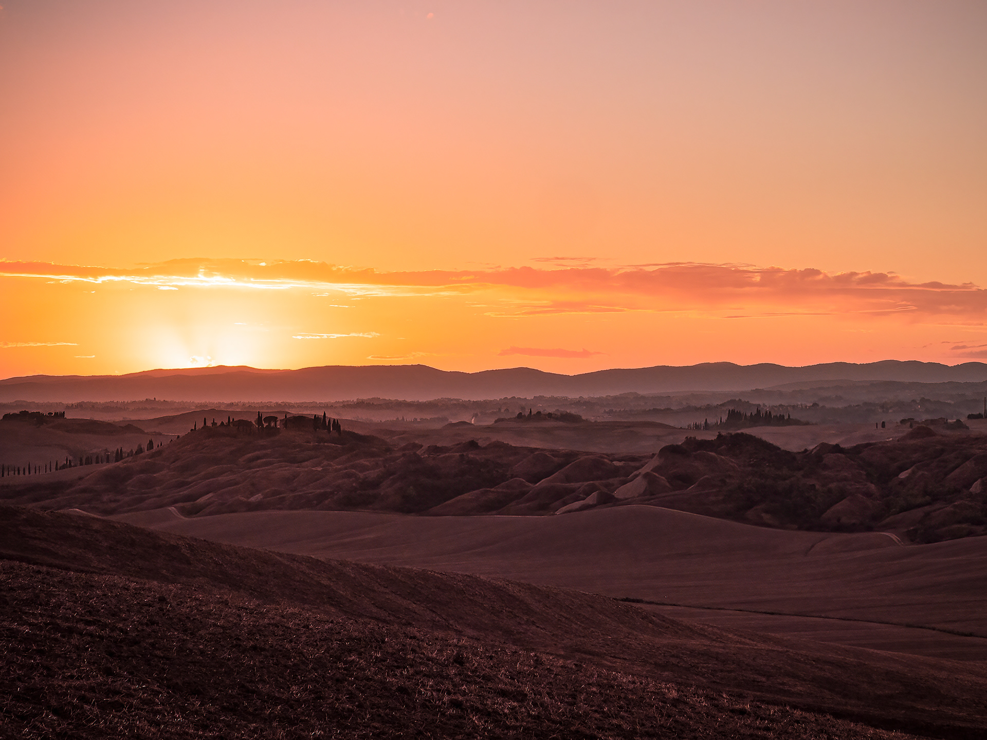 Tramonto sulle Crete Senesi