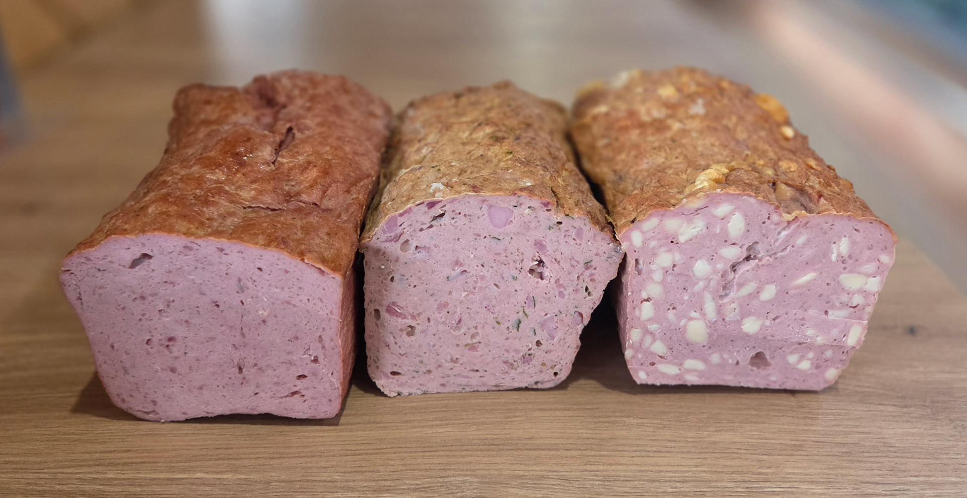 Lišovská sekaná, Lišovská sekaná s uzeným masem, Lišovská sýrová sekaná