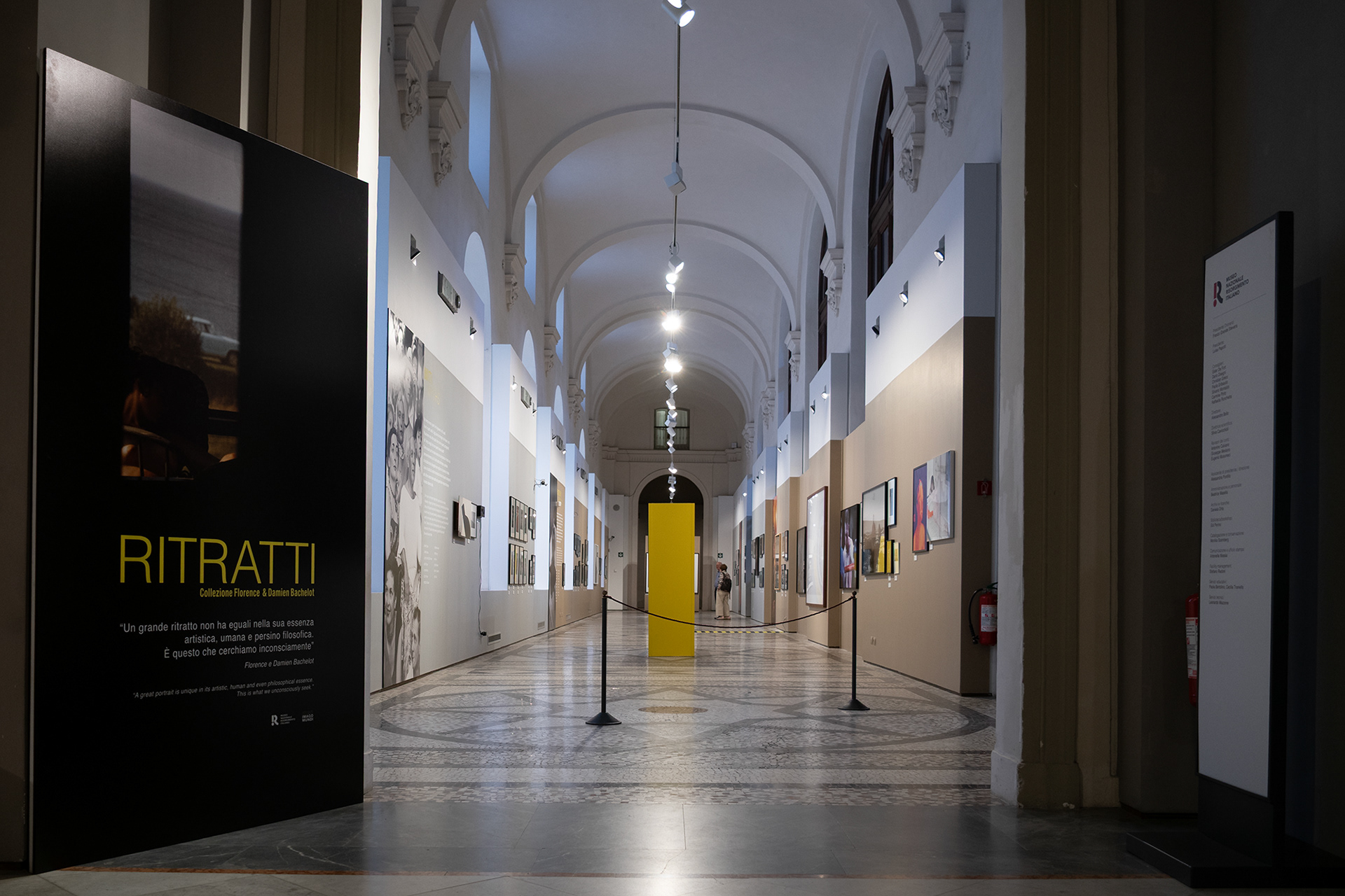Ritratti_allestimento mostra