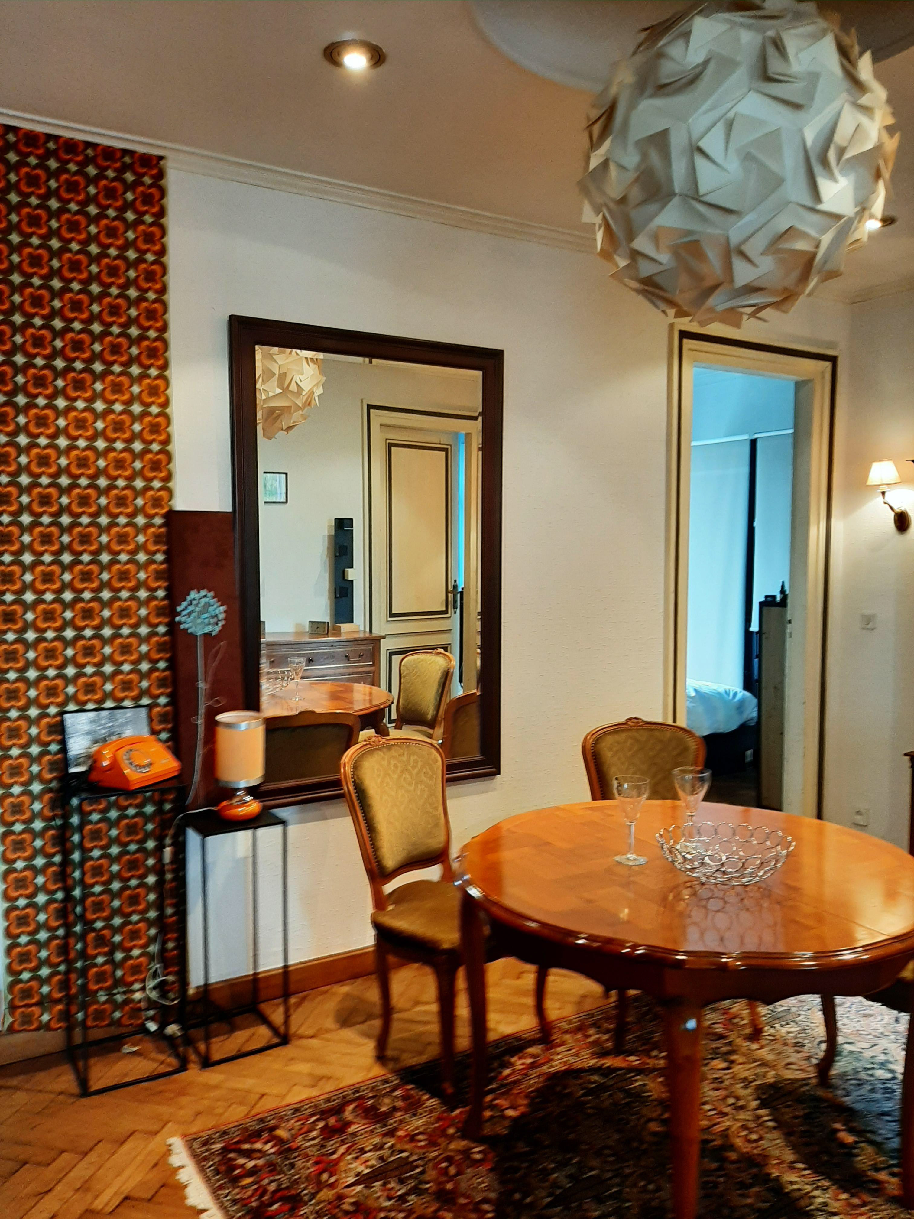 Décors du film "plafond de verre" de slh artiste2022