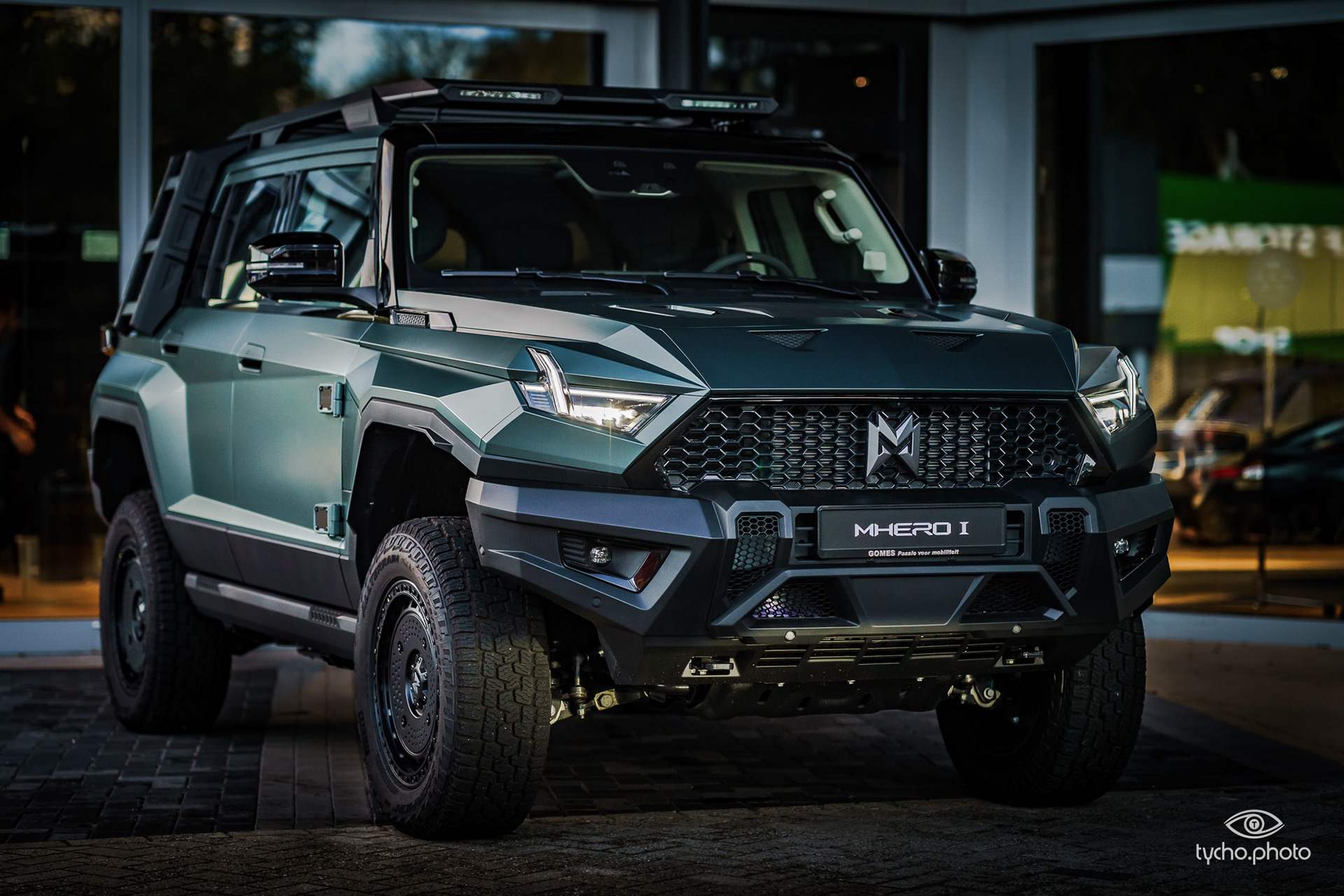 Dongfeng Mengshi M-Hero 1