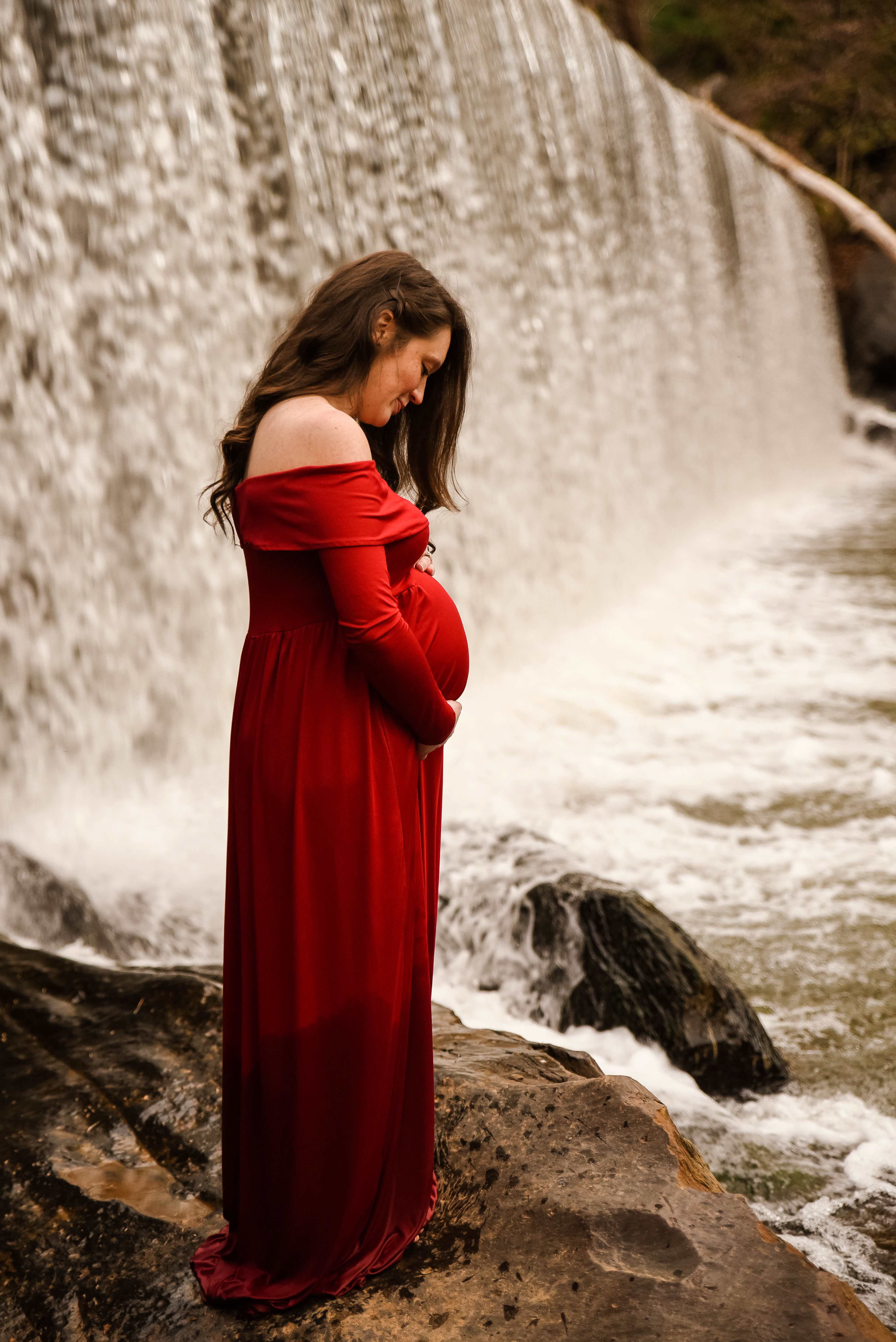 Yes! We do offer maternity.