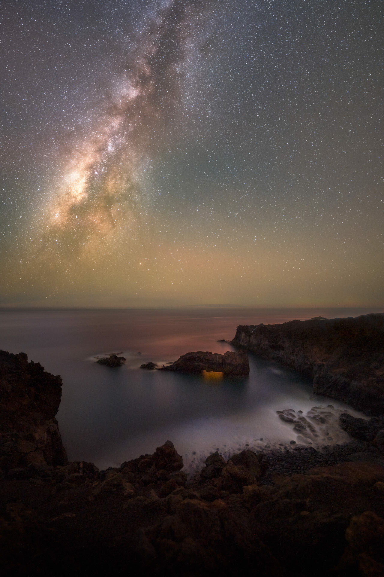 Noční obloha nad ostrovem La Palma 24