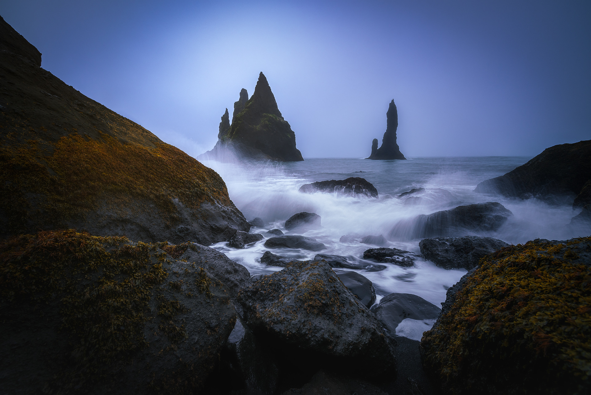 Black Sand Beach, Island