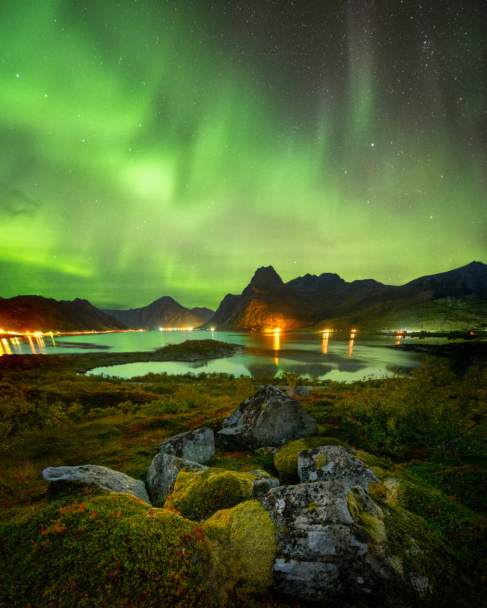 Polární záře nad Lofotami