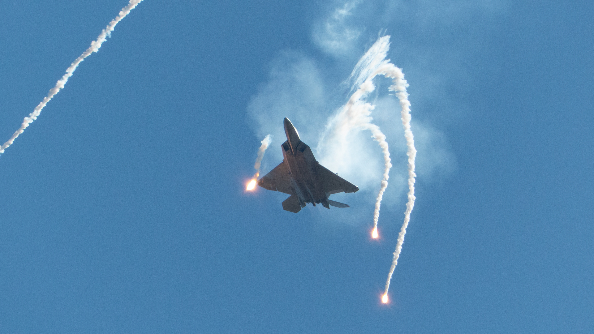 Airshow at Travis AFB, 2024