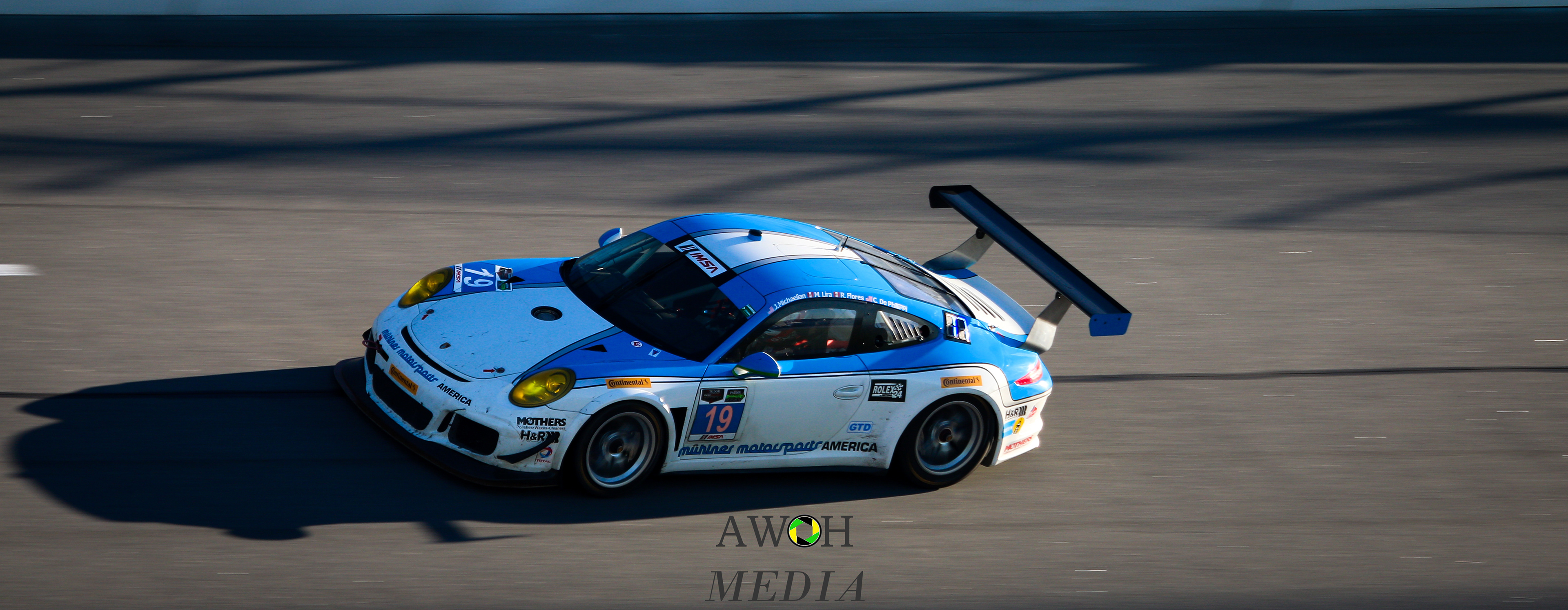 19 GTD / Muehlner Motorsports America/ Porsche 911 GT America